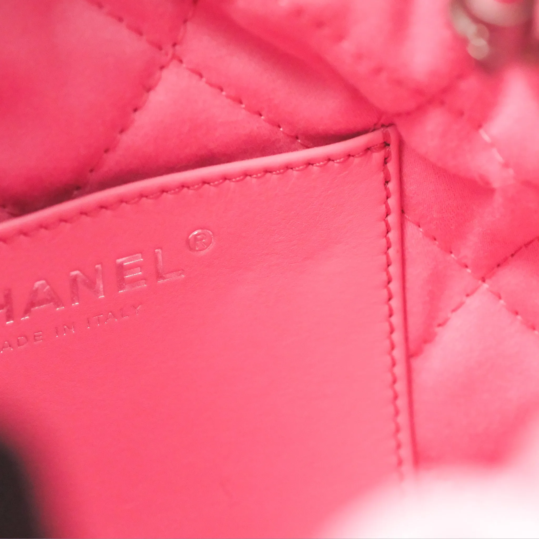 Chanel 22 Mini Bag Pink Crumpled Calfskin Aged Silver Hardware