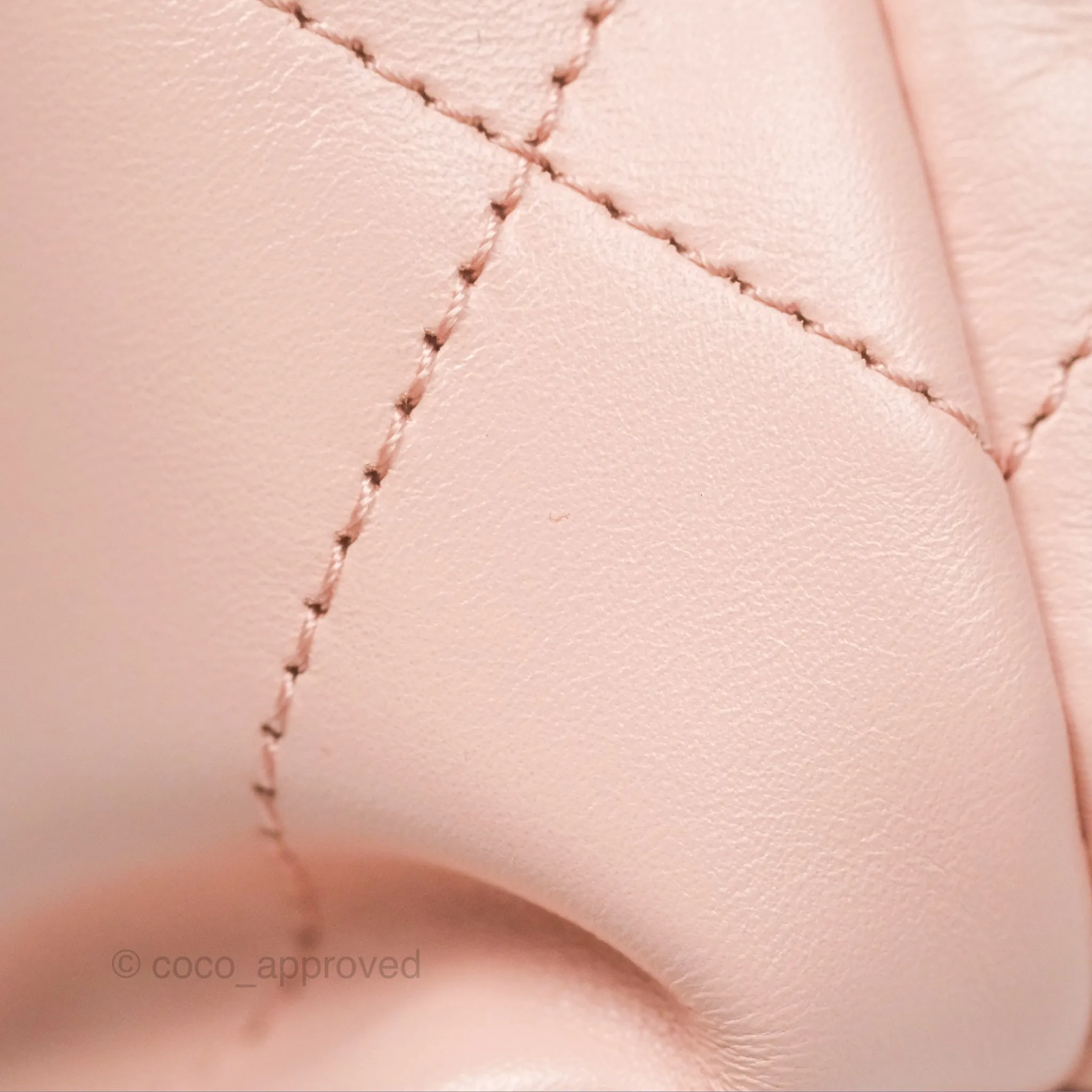 Chanel 22 Mini Bag Pink Shiny Crumpled Calfskin