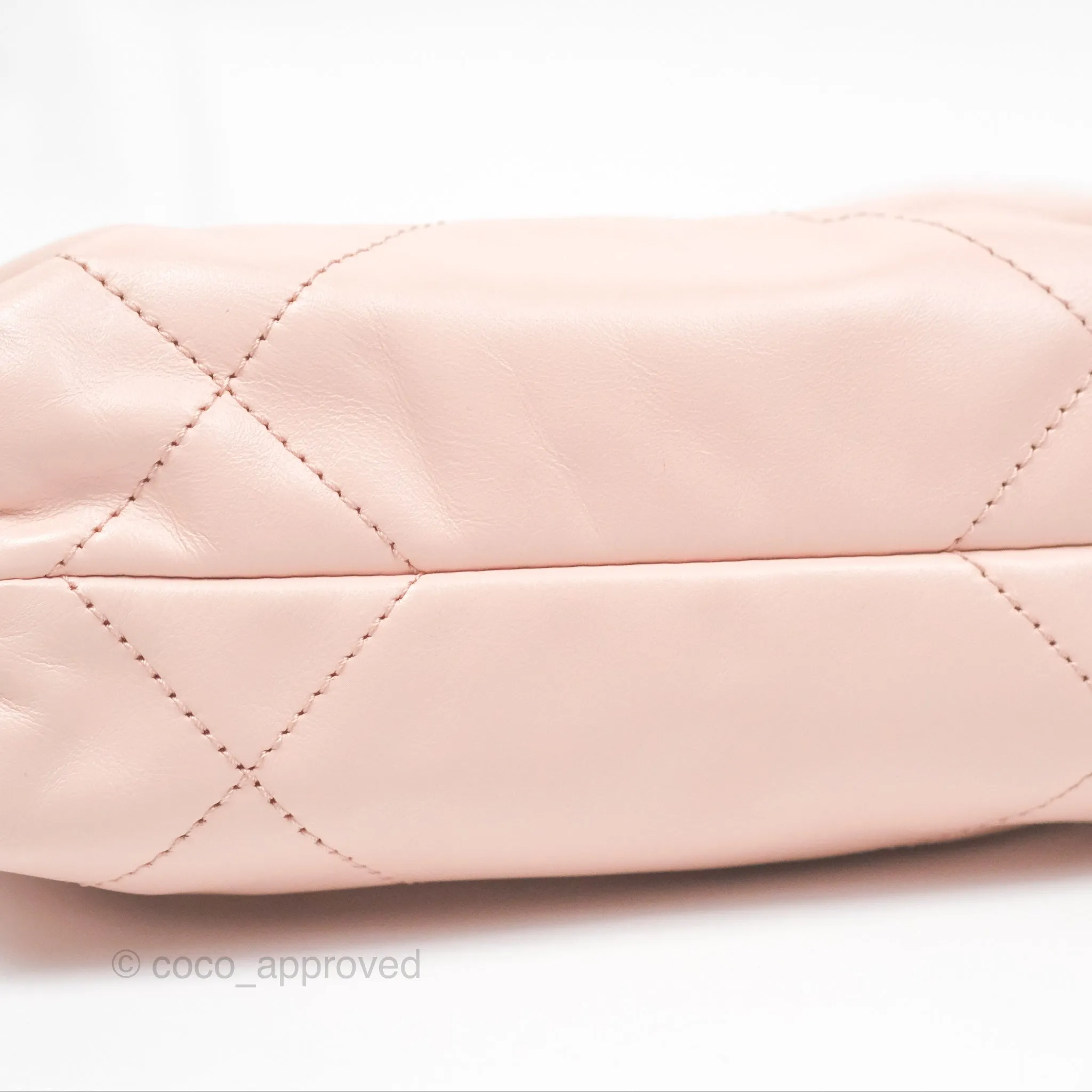 Chanel 22 Mini Bag Pink Shiny Crumpled Calfskin