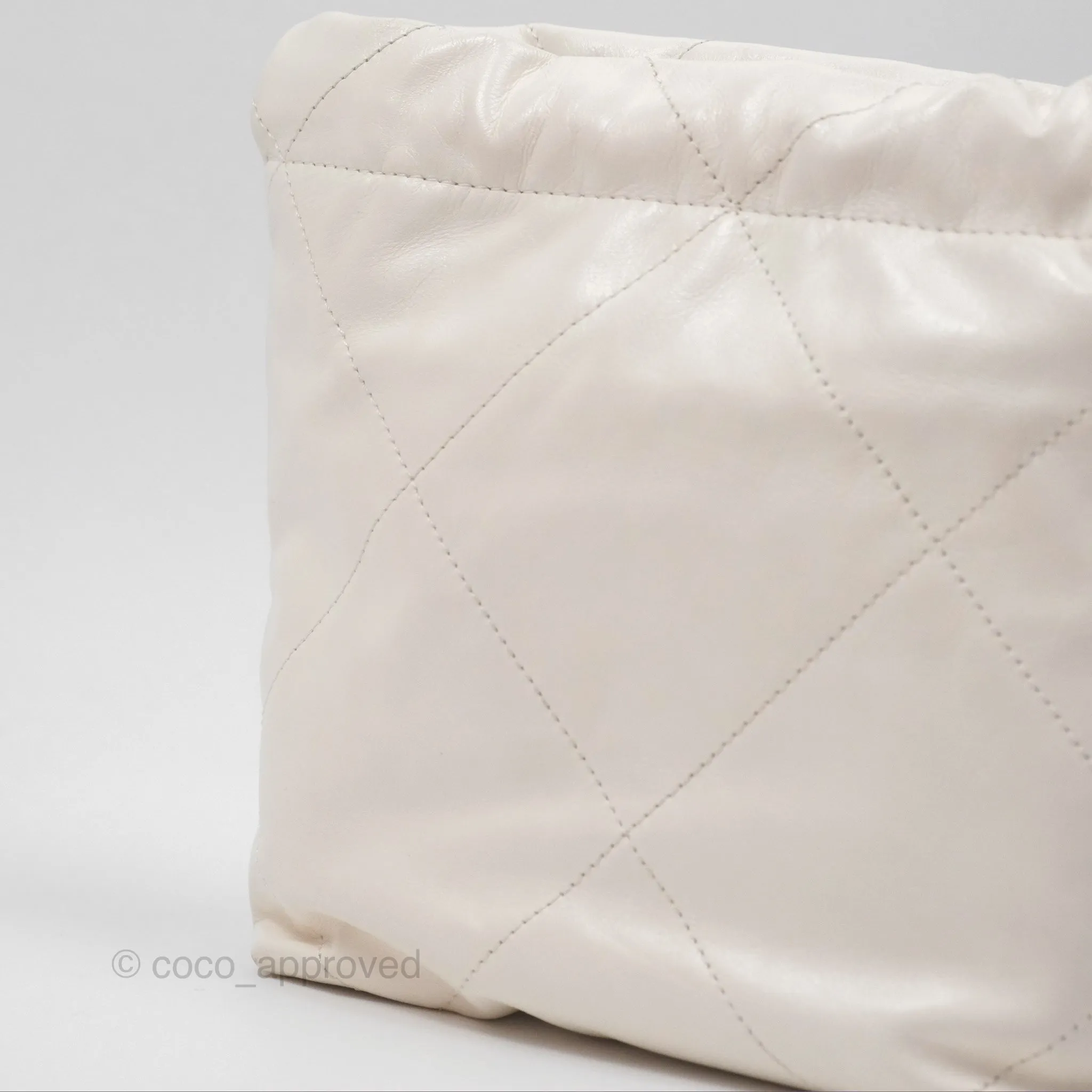 Chanel 22 Mini Bag White Crumpled Calfskin