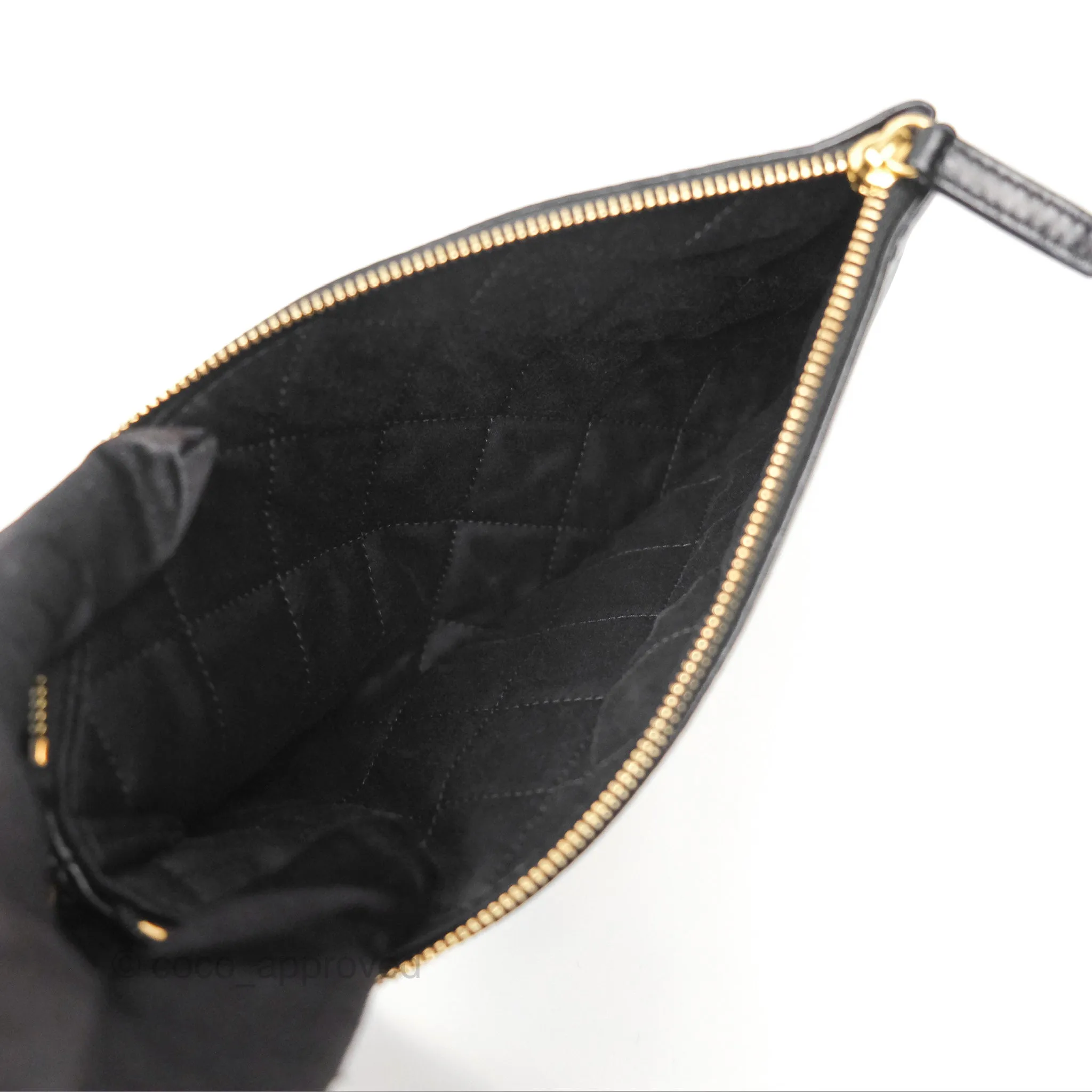Chanel 22 Small Black Shiny Calfskin Aged Gold Hardware