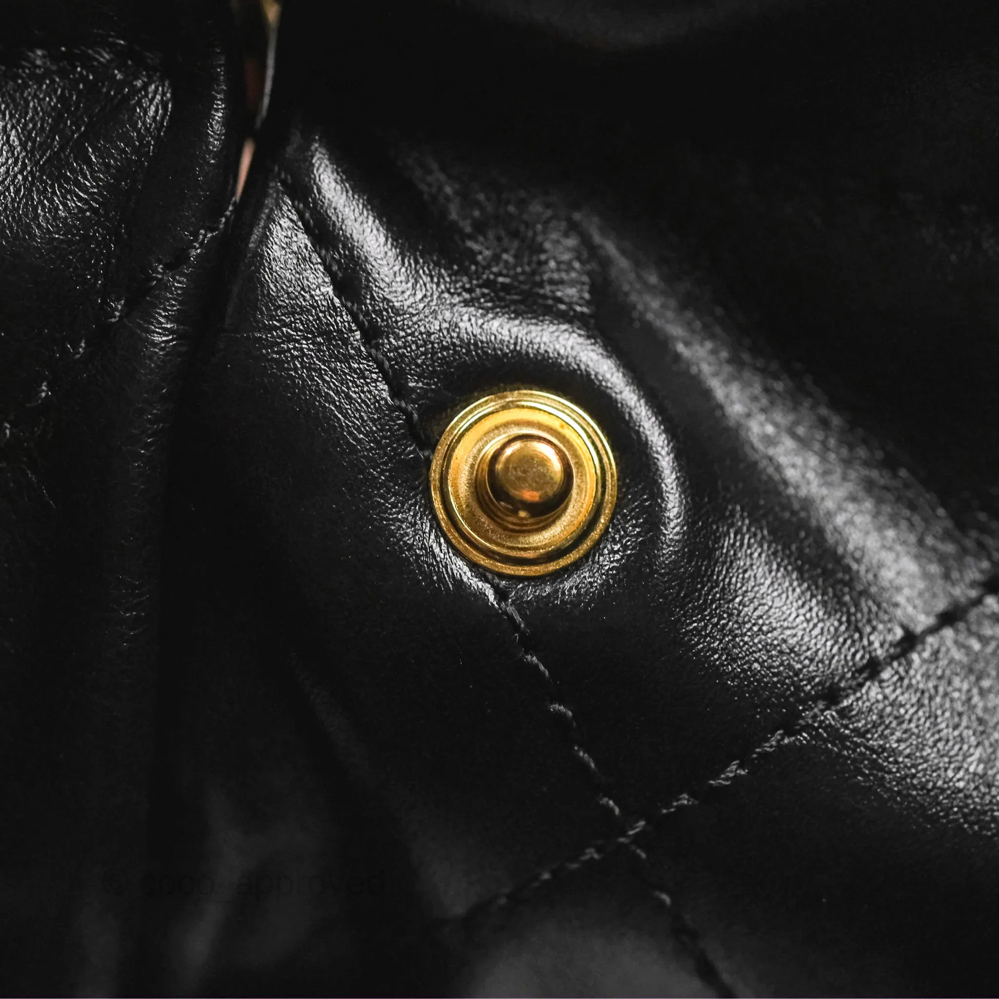 Chanel 22 Small Black Shiny Calfskin Aged Gold Hardware