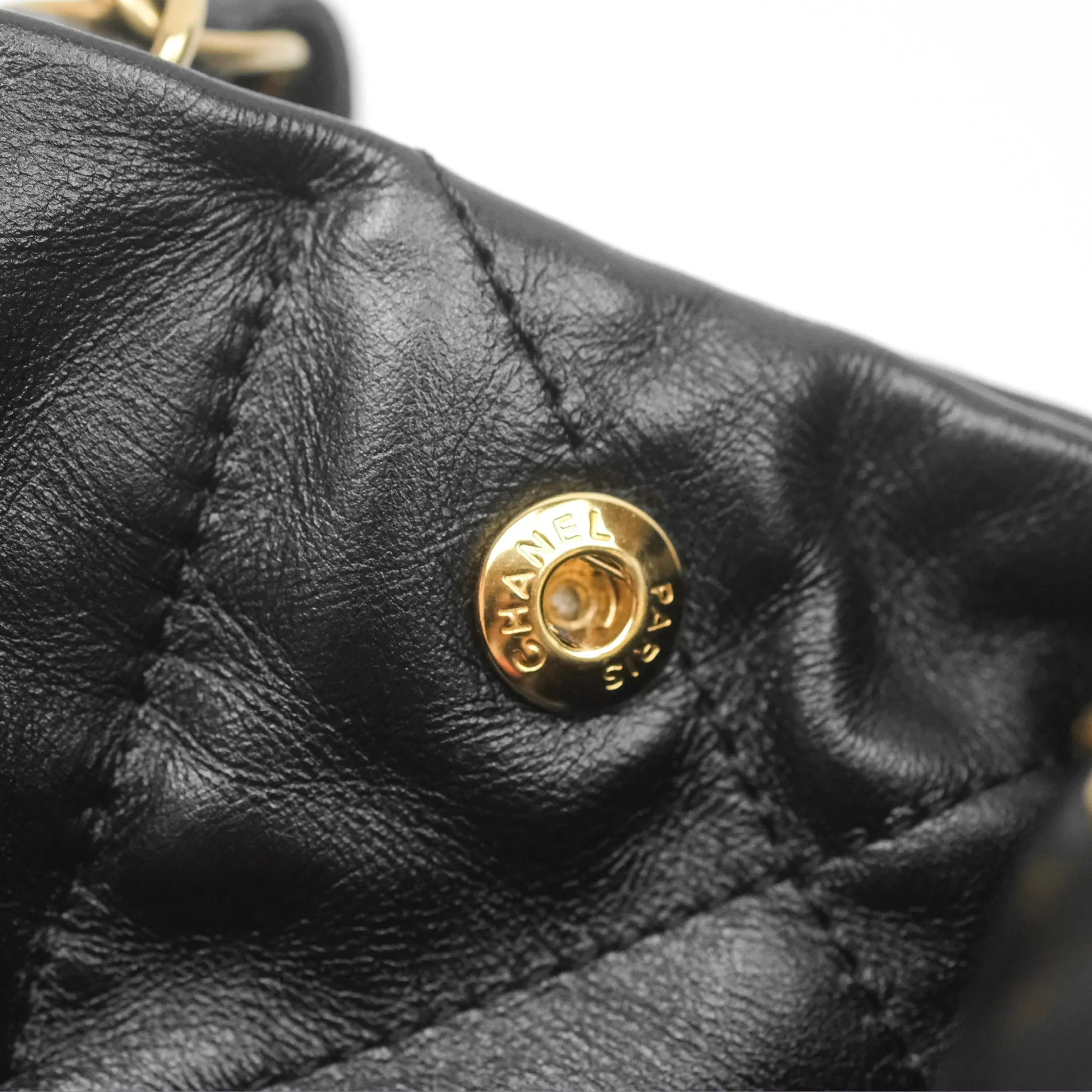 Chanel 22 Small Black Shiny Crumpled Calfskin Aged Gold Hardware