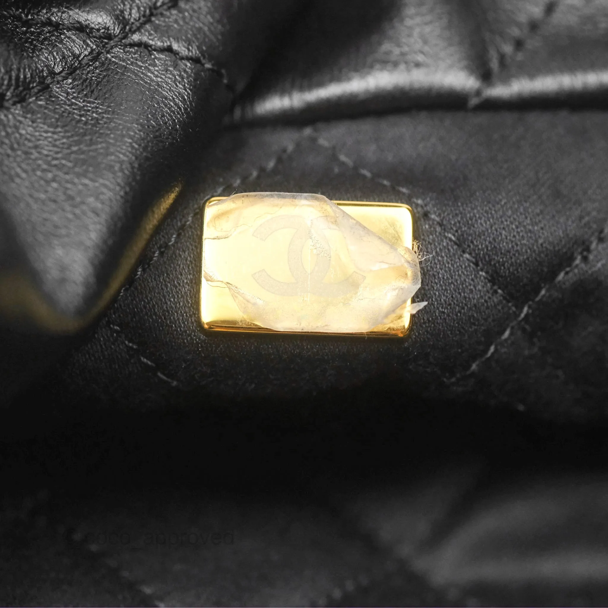 Chanel 22 Small Black Shiny Crumpled Calfskin Aged Gold Hardware