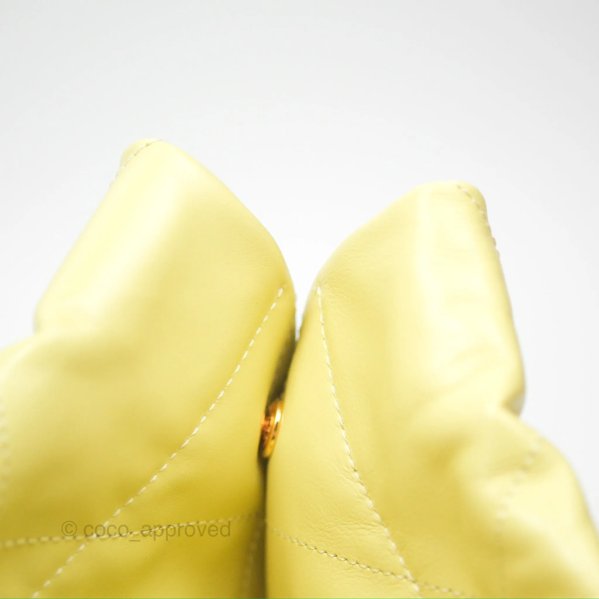 Chanel 22 Small Lime Green Shiny Aged Calfskin Aged Gold Hardware
