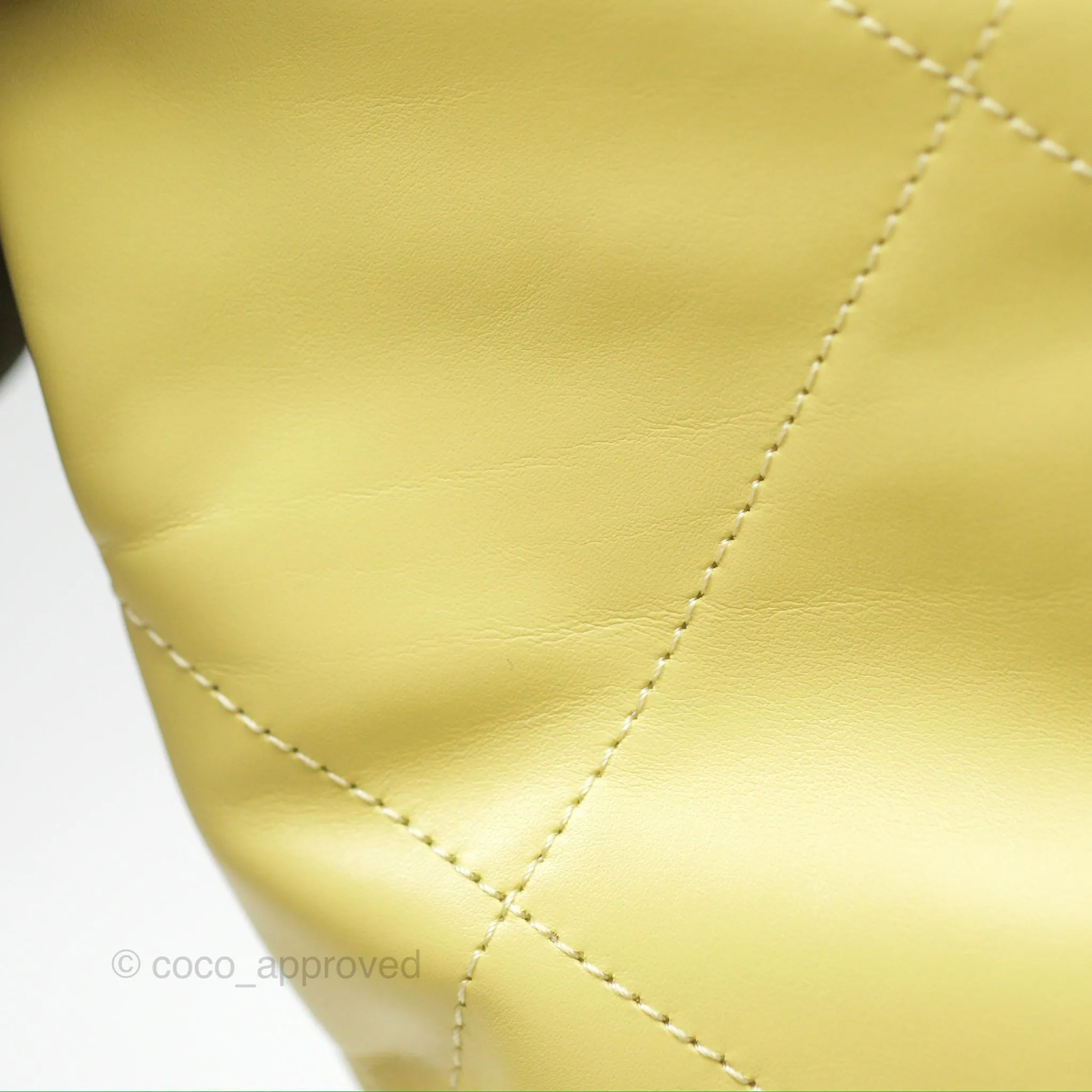 Chanel 22 Small Lime Green Shiny Aged Calfskin Aged Gold Hardware