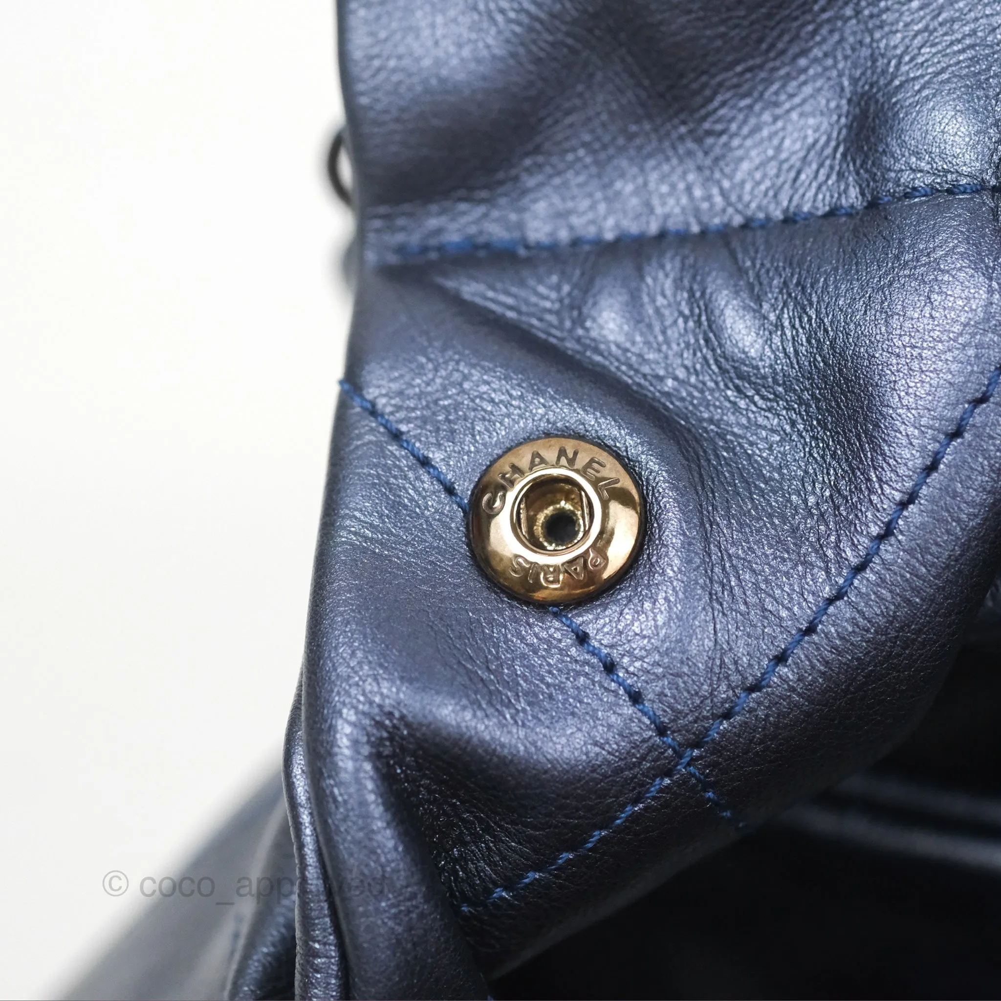 Chanel 22 Small Metallic Midnight Blue Aged Calfskin Midnight Blue/Silver Hardware