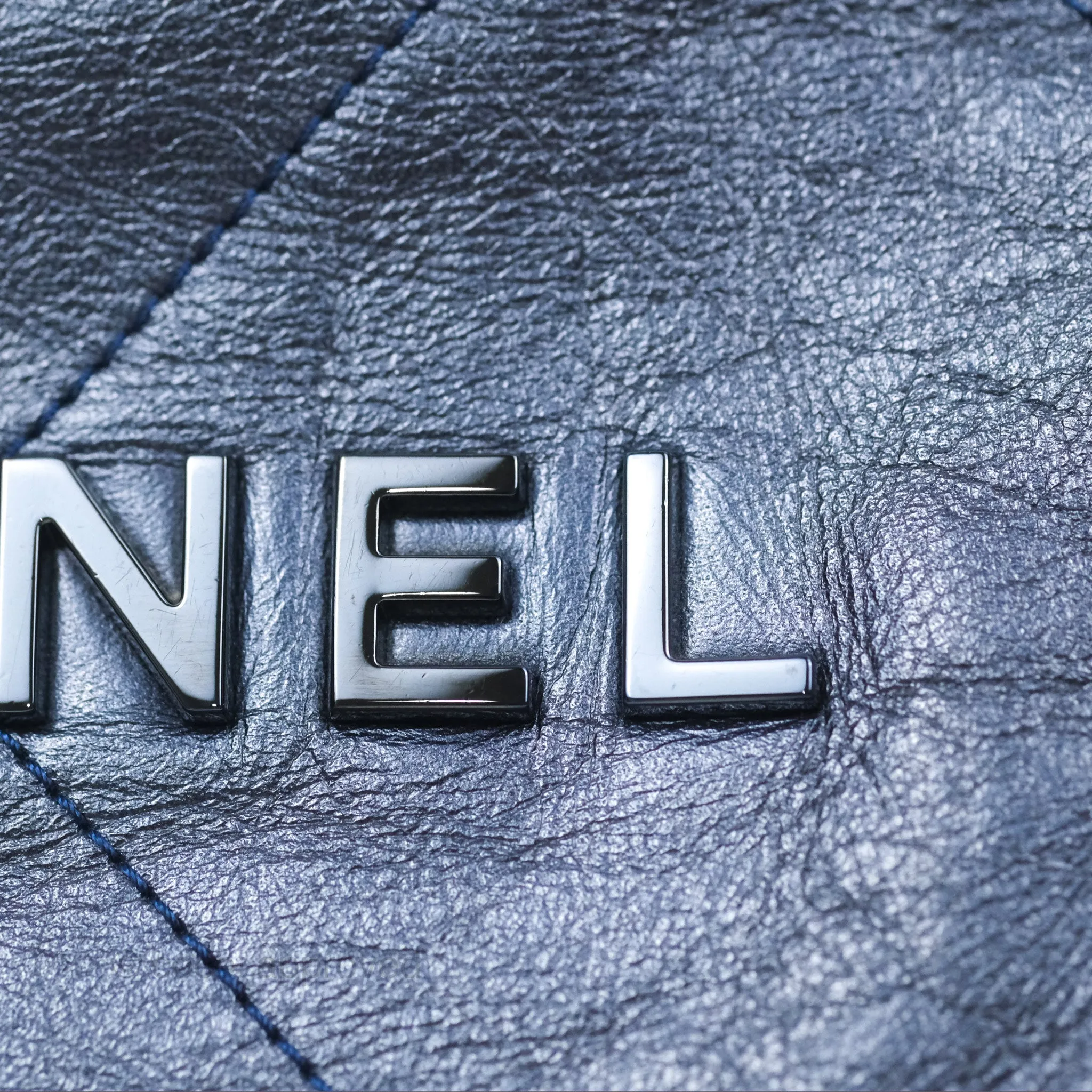 Chanel 22 Small Metallic Midnight Blue Aged Calfskin Midnight Blue/Silver Hardware