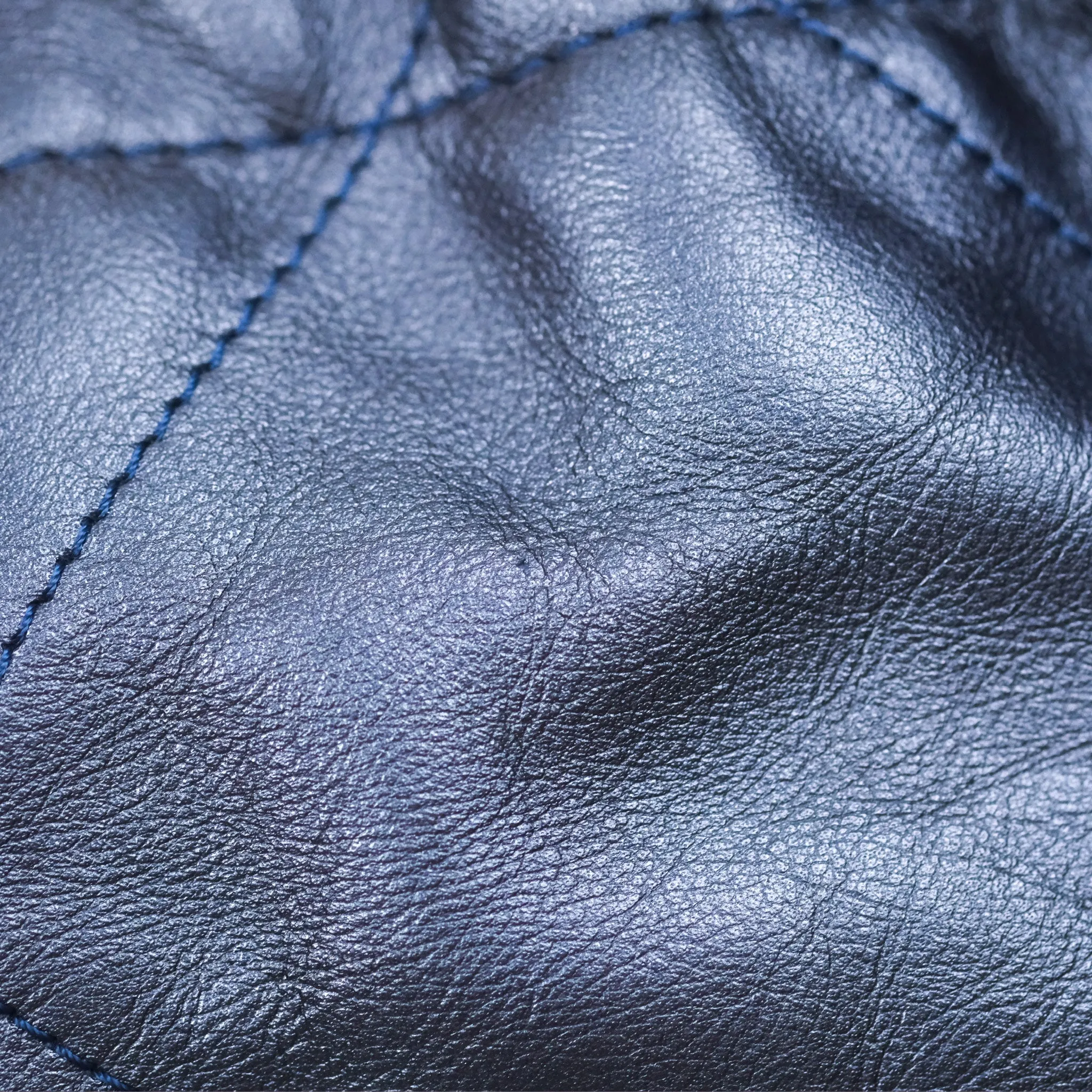 Chanel 22 Small Metallic Midnight Blue Aged Calfskin Midnight Blue/Silver Hardware