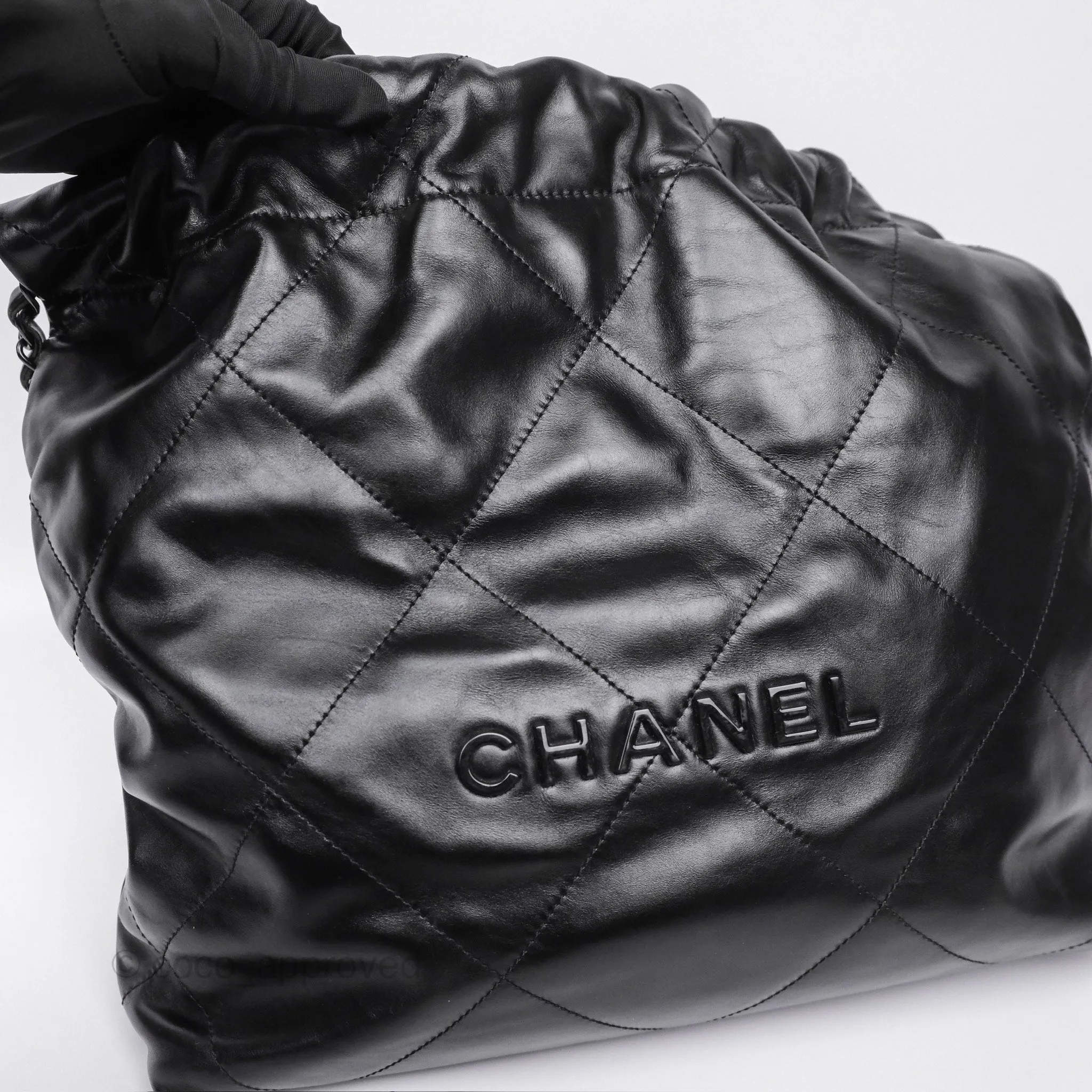 Chanel 22 Small Quilted So Black Shiny Crumpled Calfskin