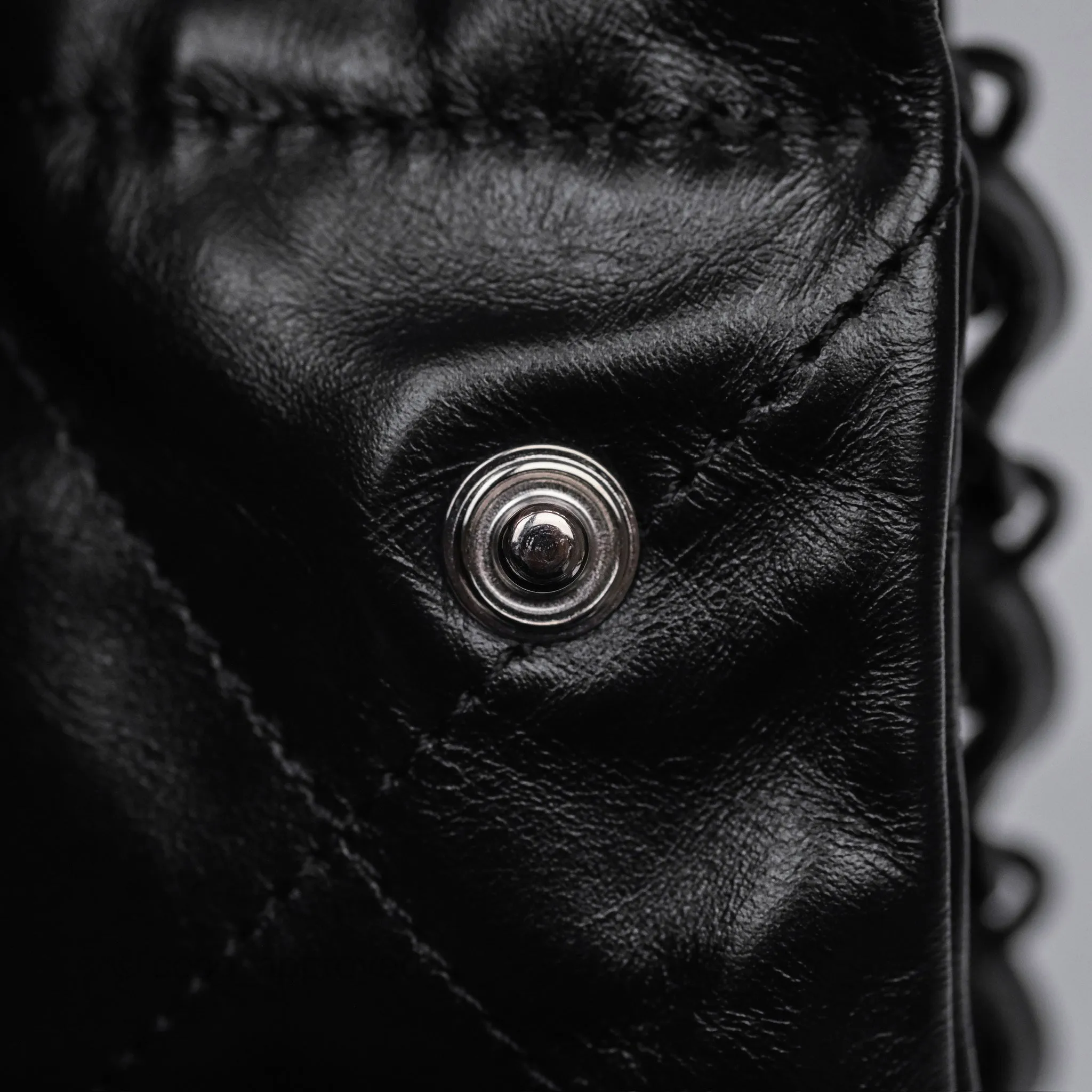 Chanel 22 Small Quilted So Black Shiny Crumpled Calfskin