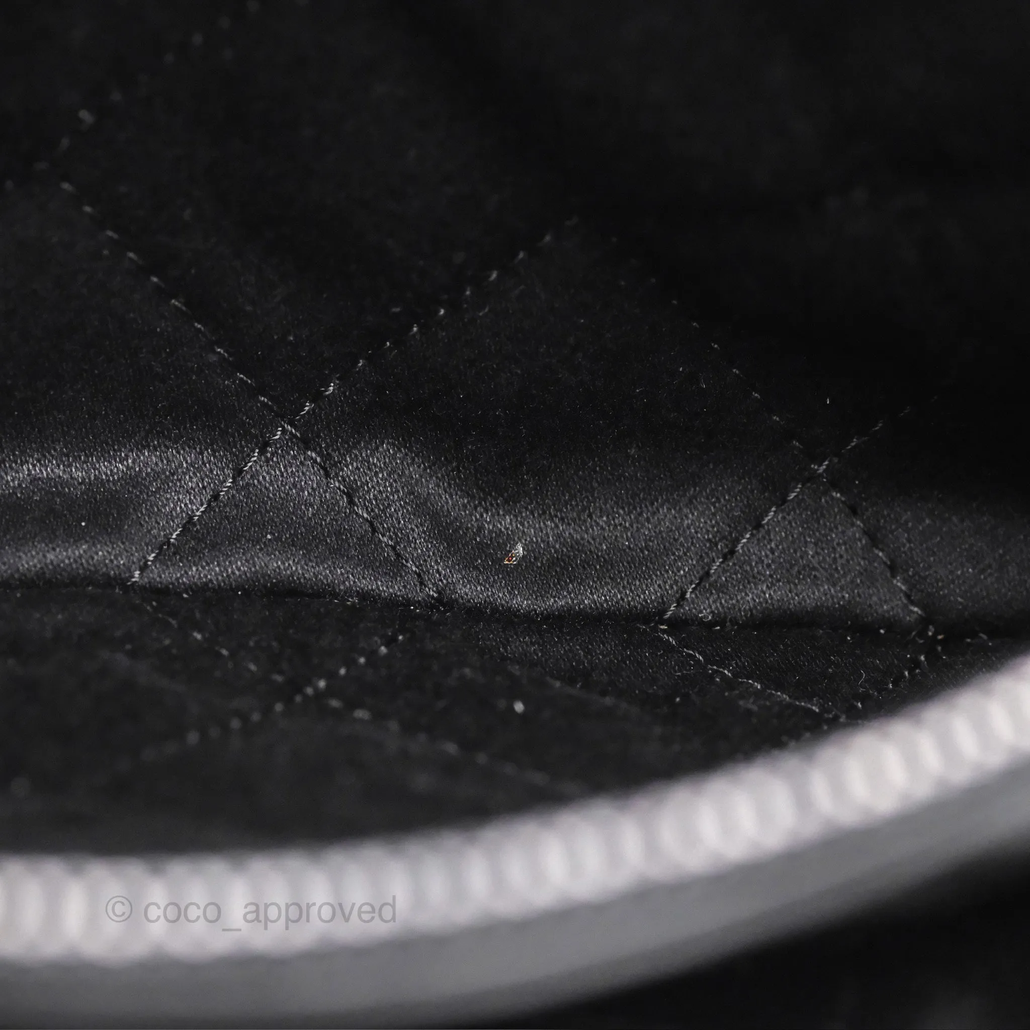 Chanel 22 Small Quilted So Black Shiny Crumpled Calfskin