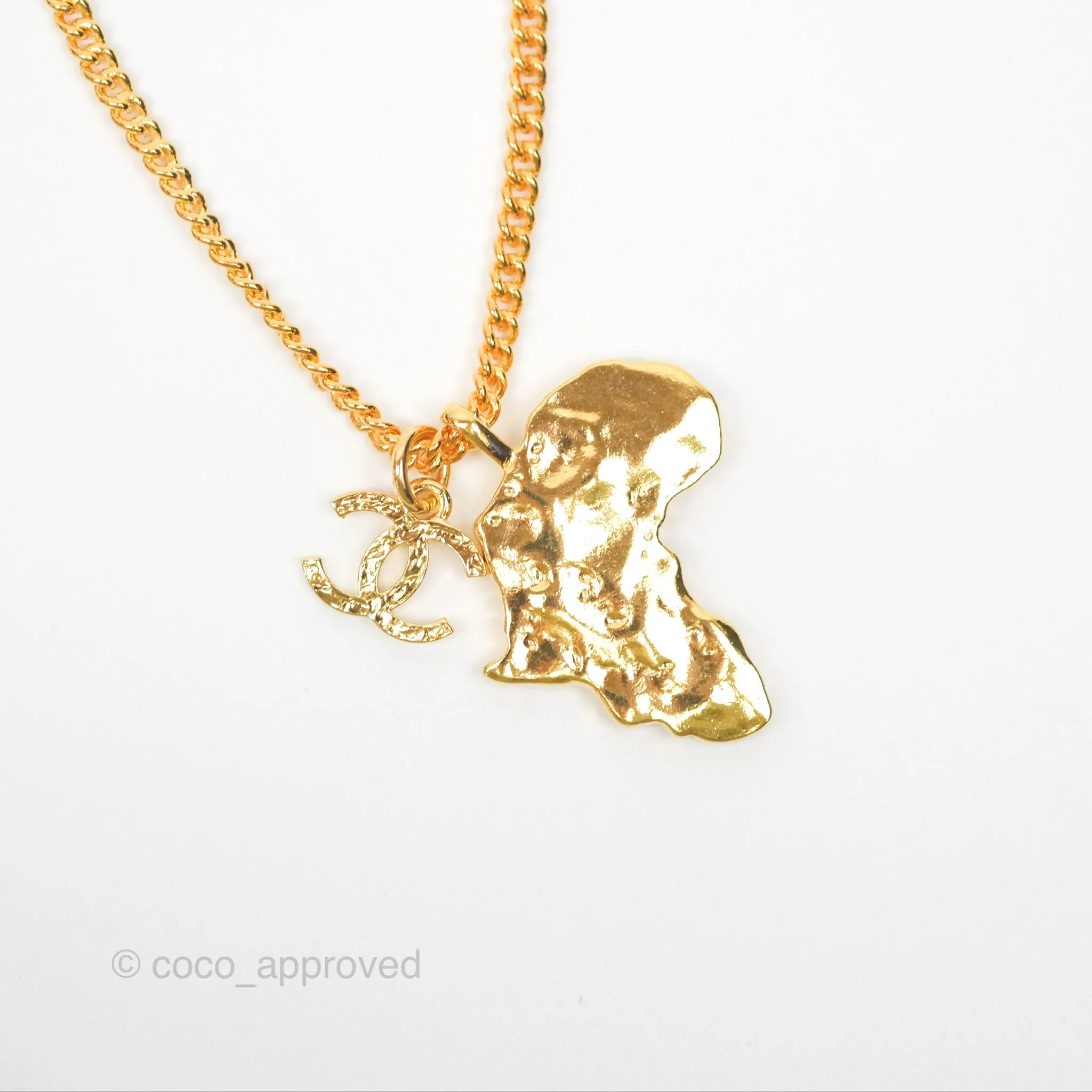 Chanel Africa Map Crystal CC Necklace Gold Tone 23A