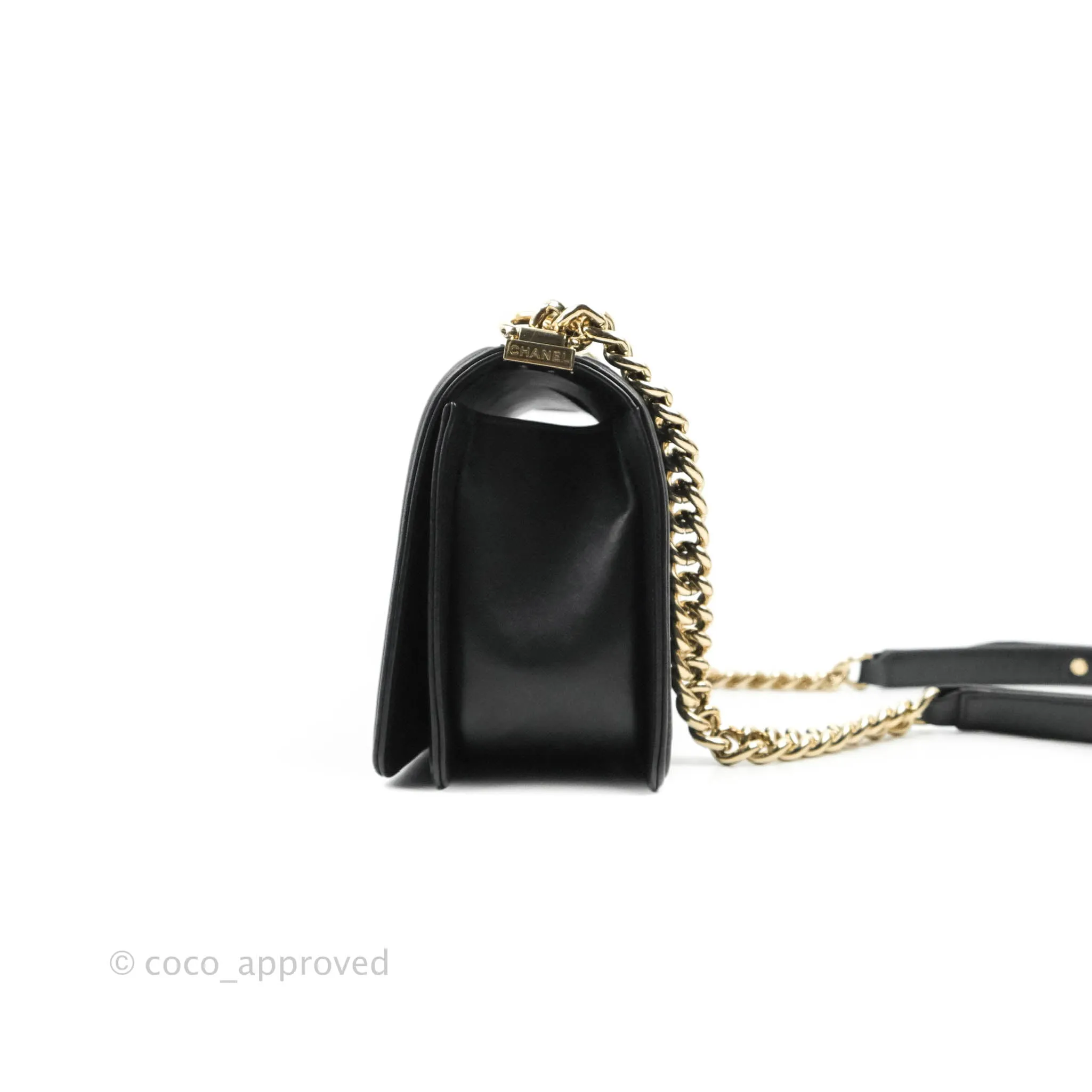 Chanel Chevron Medium Boy Black Calfskin Gold Hardware