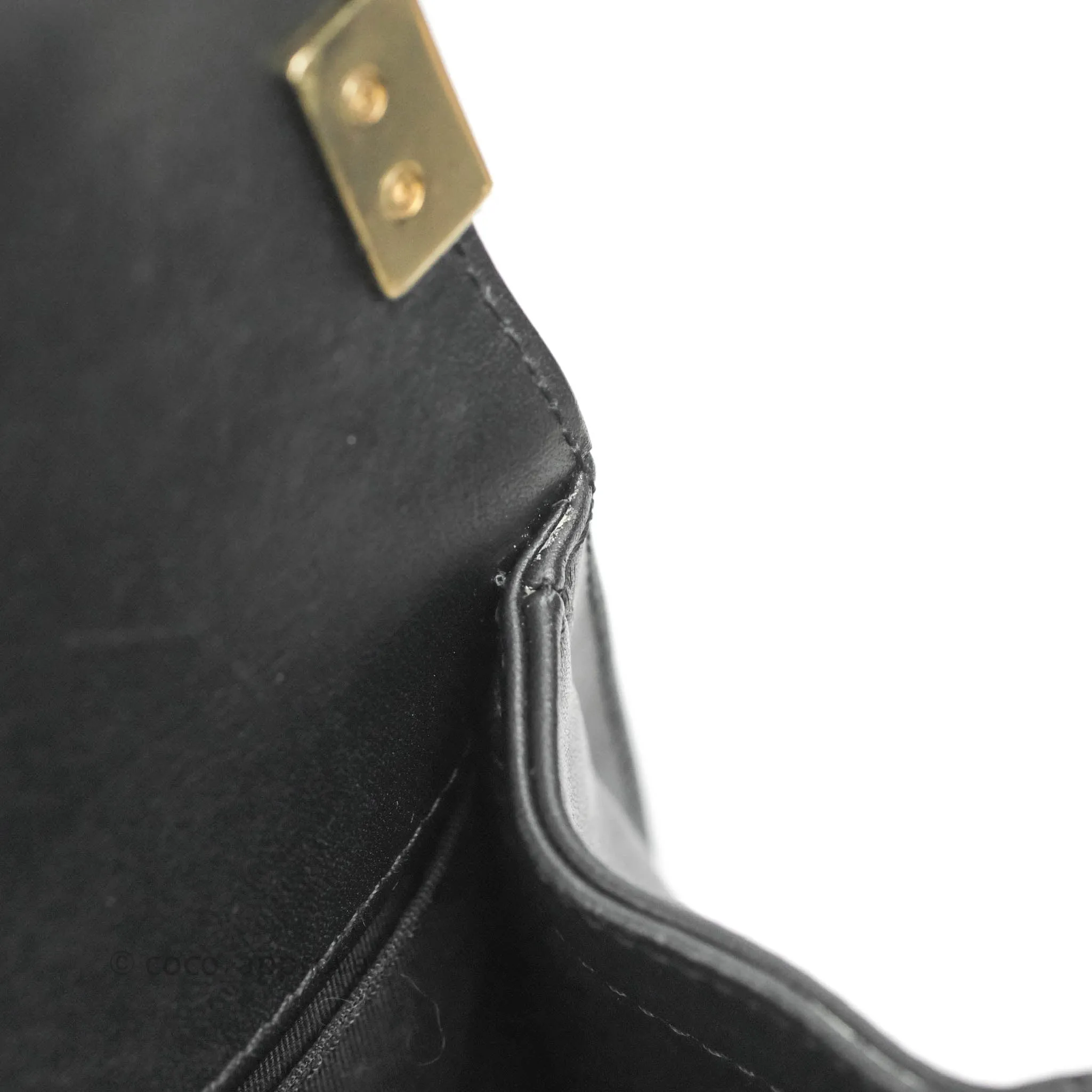 Chanel Chevron Medium Boy Black Calfskin Gold Hardware