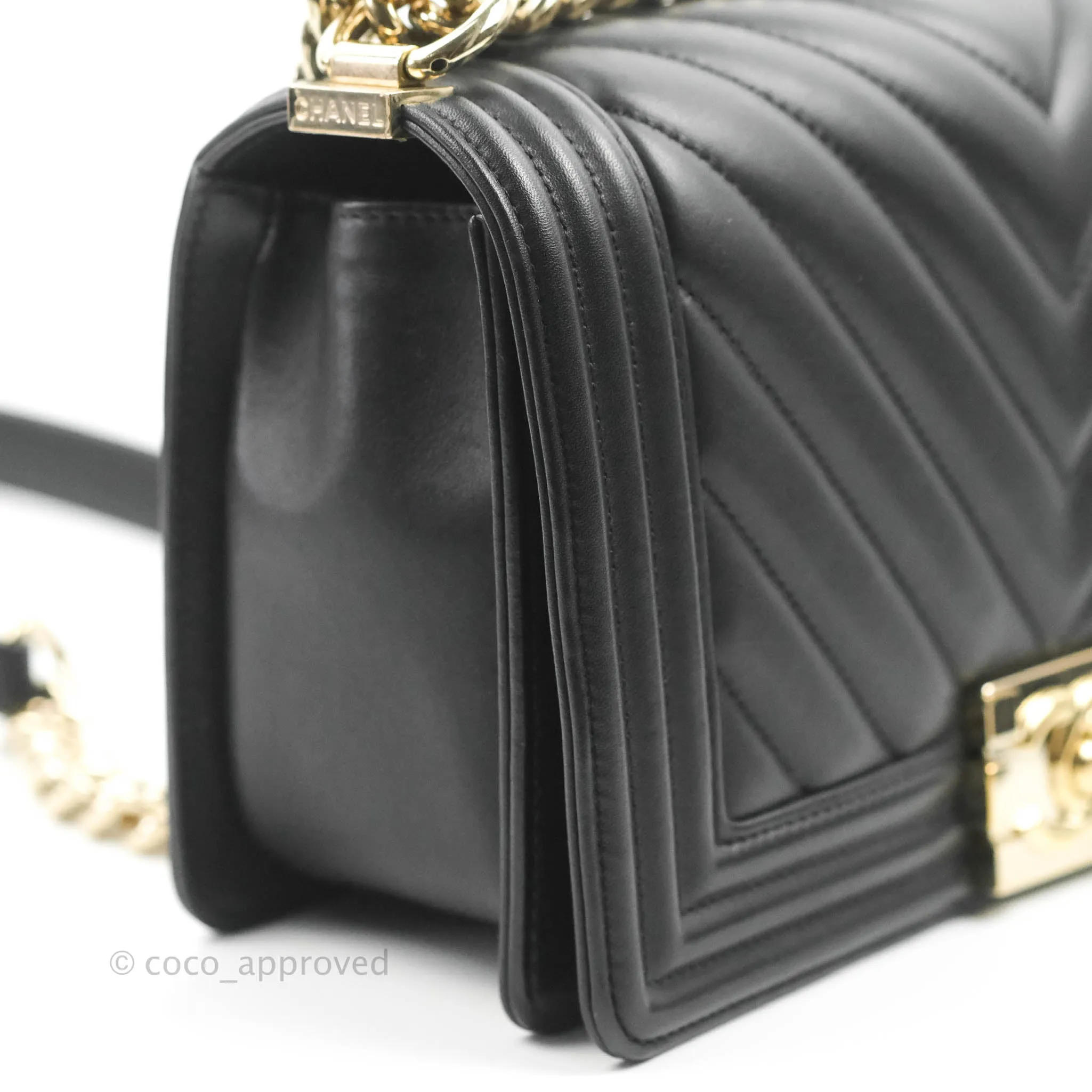 Chanel Chevron Medium Boy Black Calfskin Gold Hardware