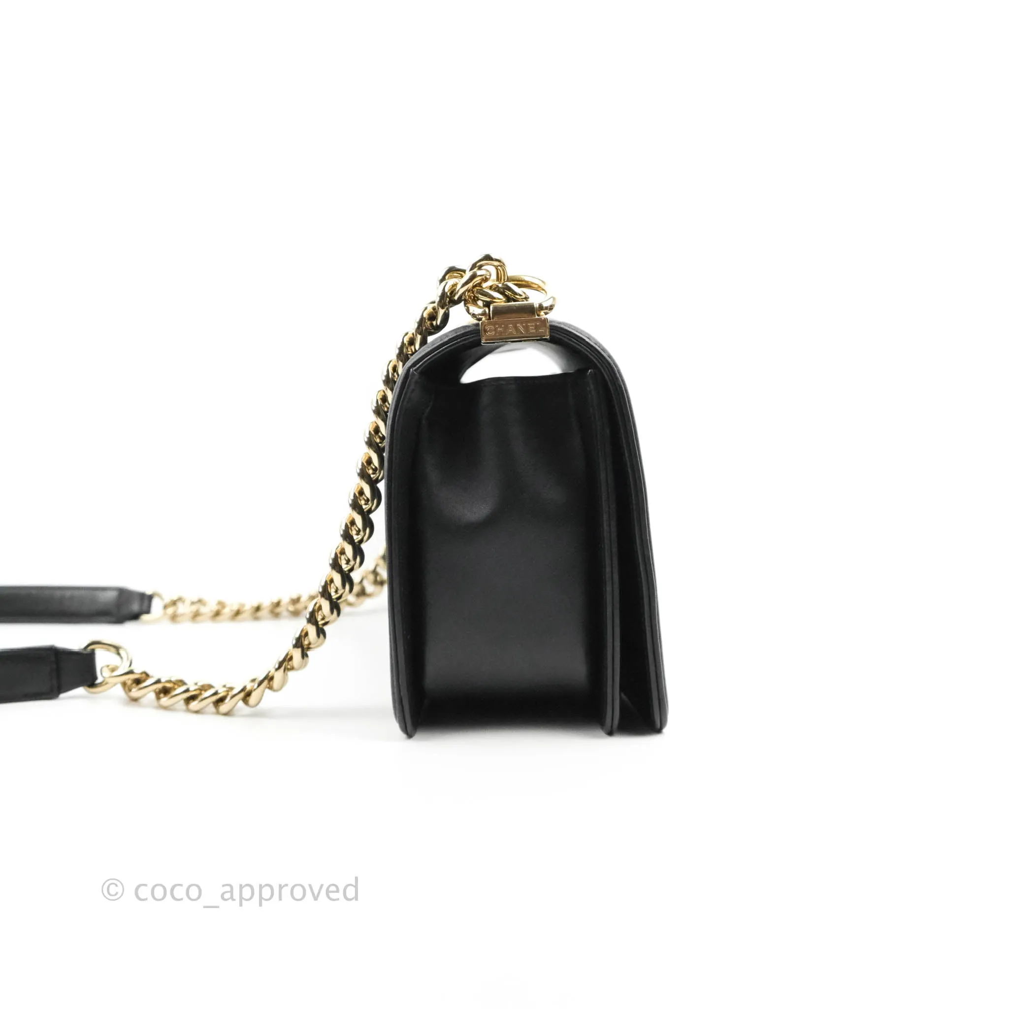 Chanel Chevron Medium Boy Black Calfskin Gold Hardware