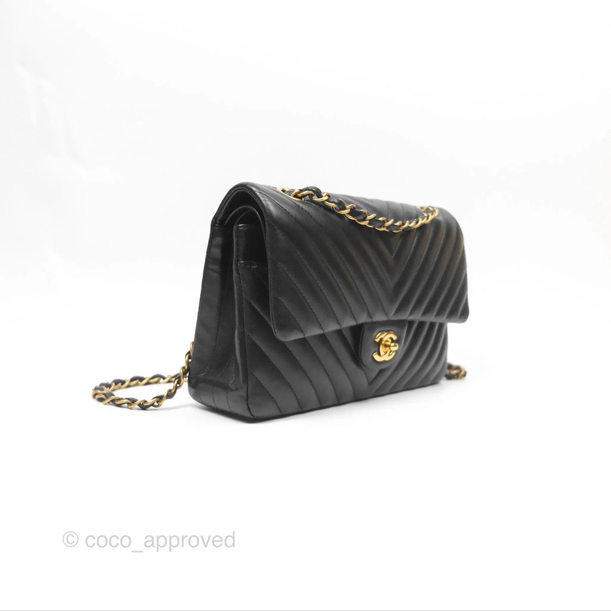Chanel Classic M/L Medium Flap Chevron Black Lambskin Gold Hardware