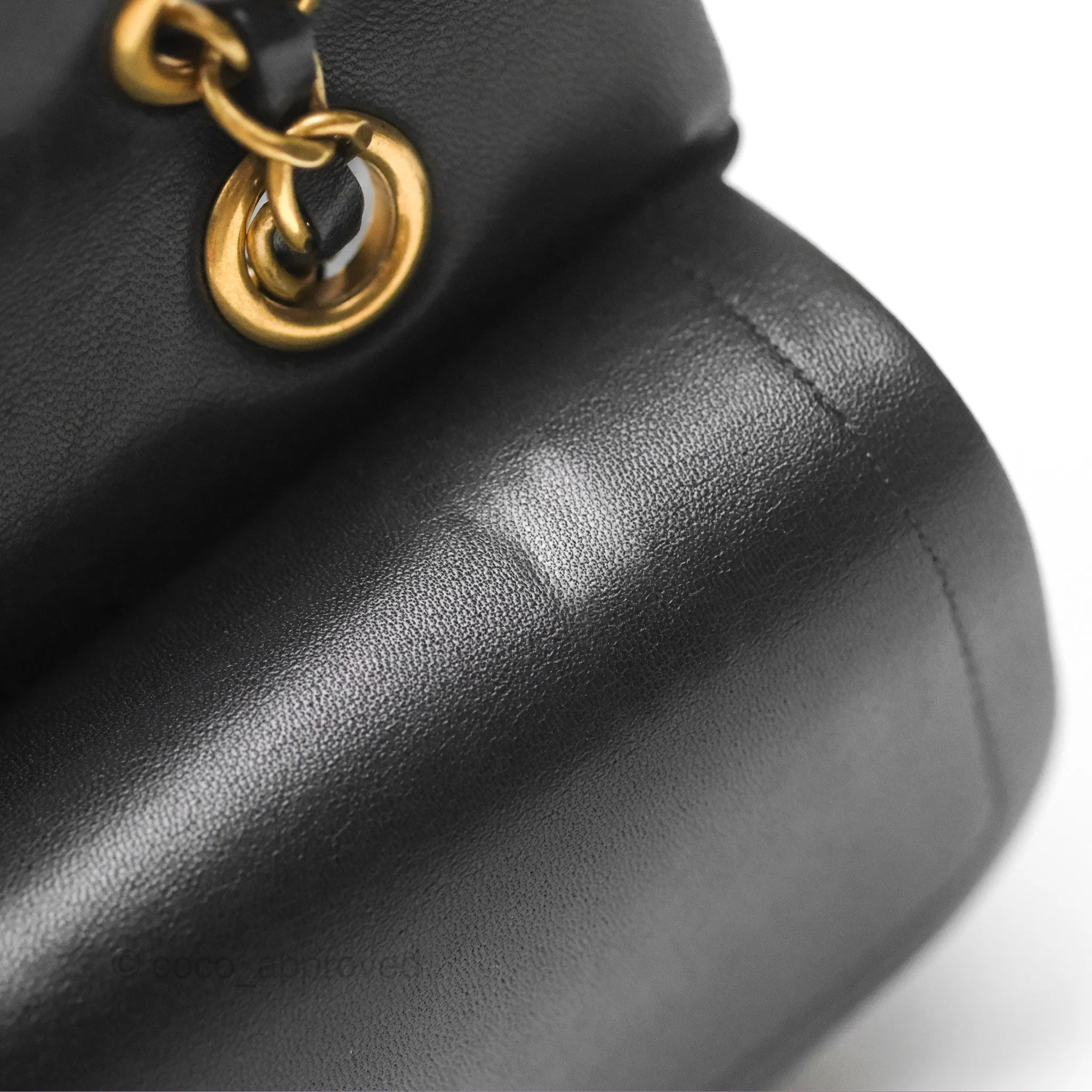 Chanel Classic M/L Medium Flap Chevron Black Lambskin Gold Hardware