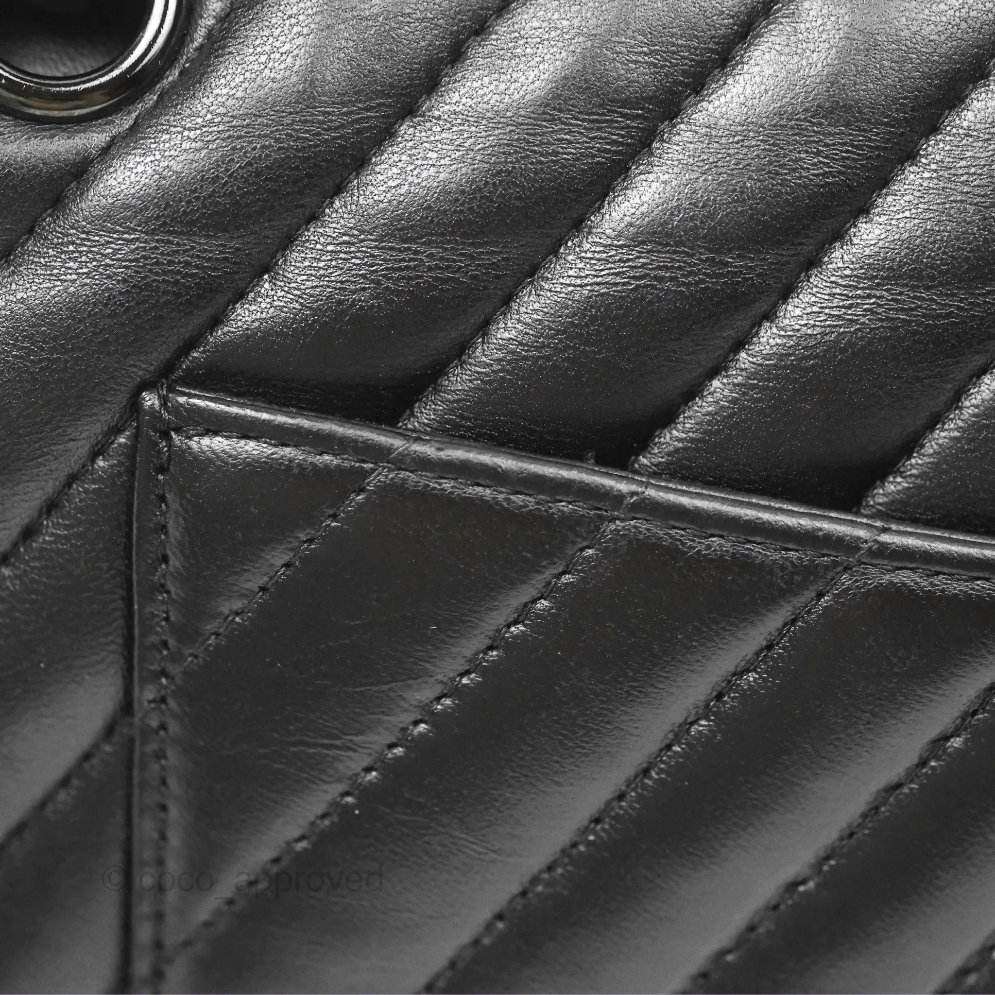 Chanel Classic M/L Medium Flap Chevron So Black Calfskin