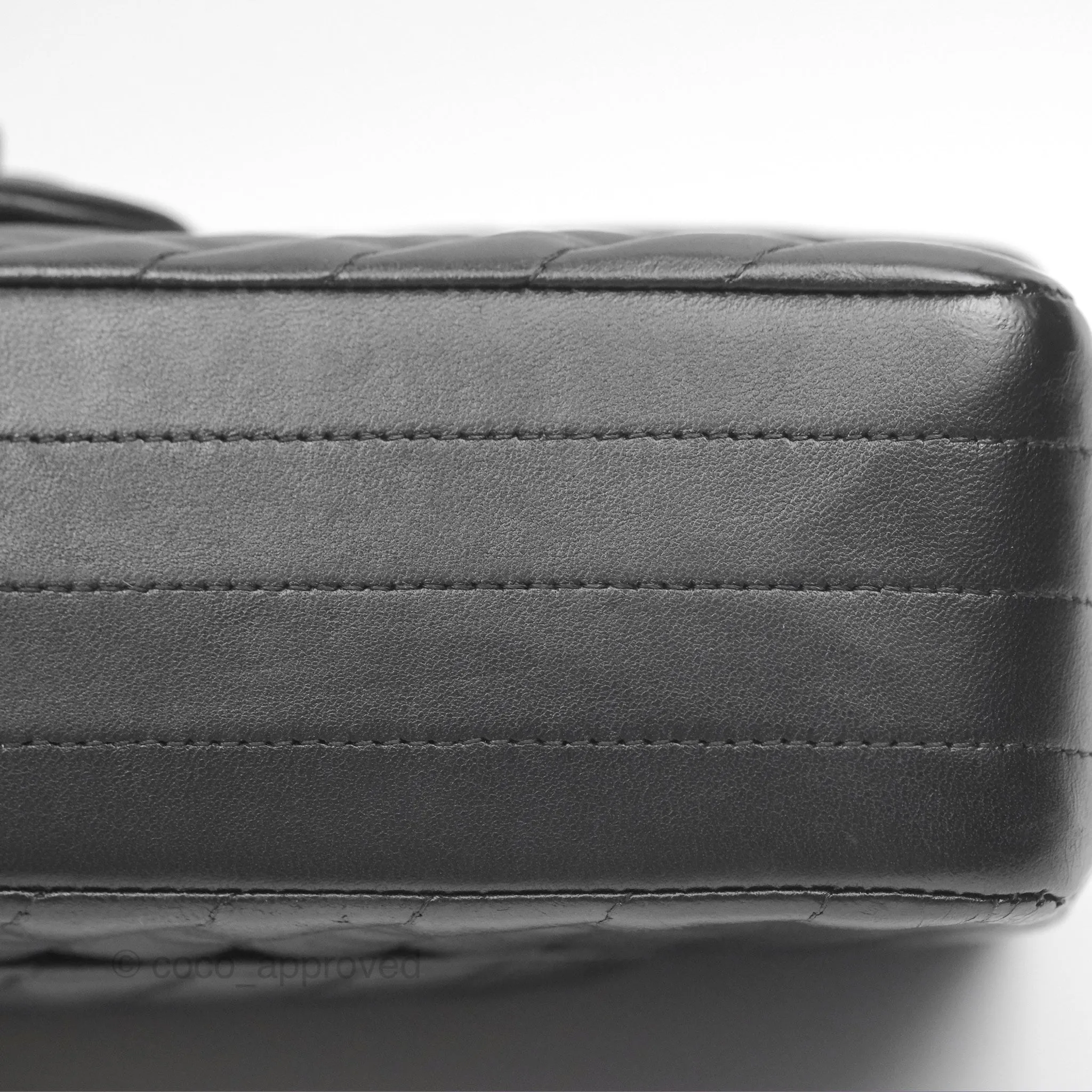 Chanel Classic M/L Medium Flap Chevron So Black Calfskin