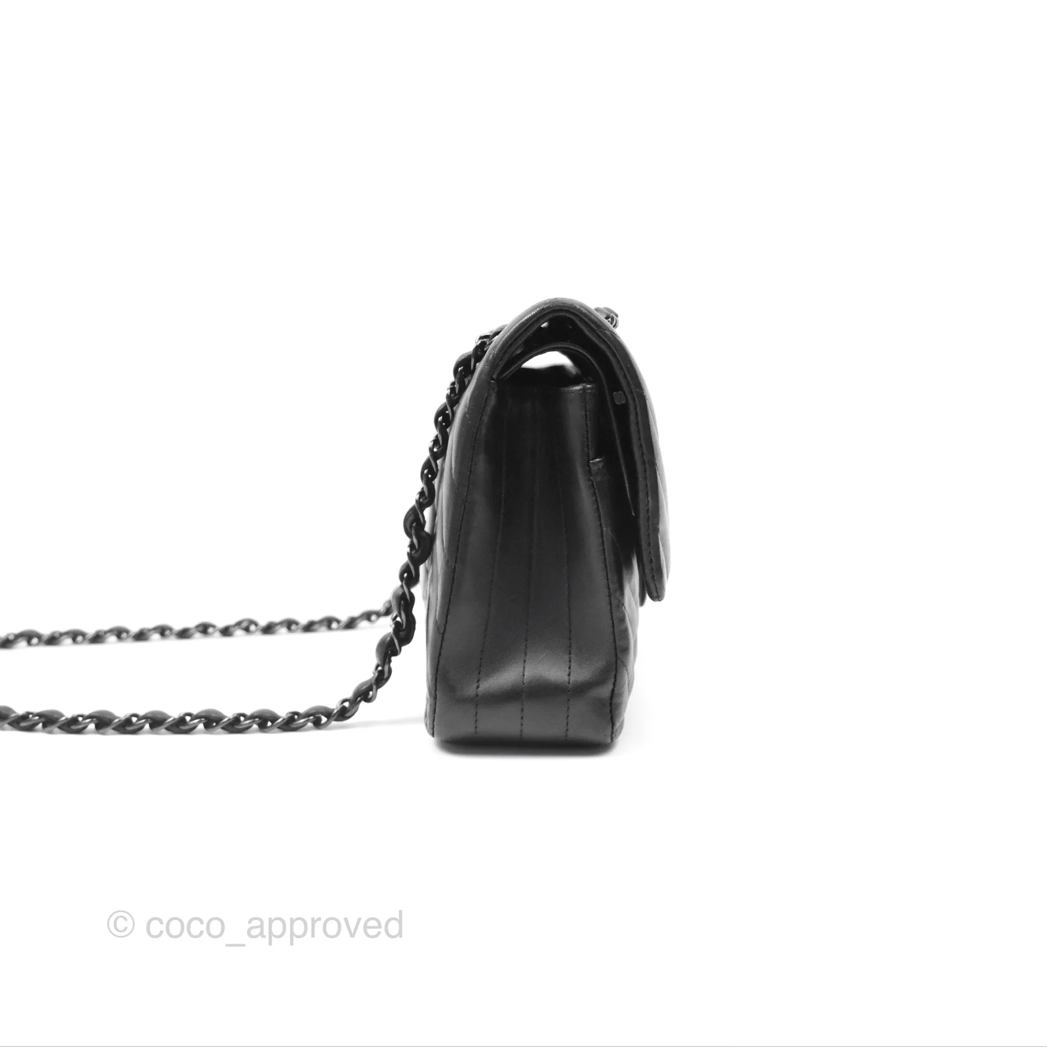 Chanel Classic M/L Medium Flap Chevron So Black Calfskin