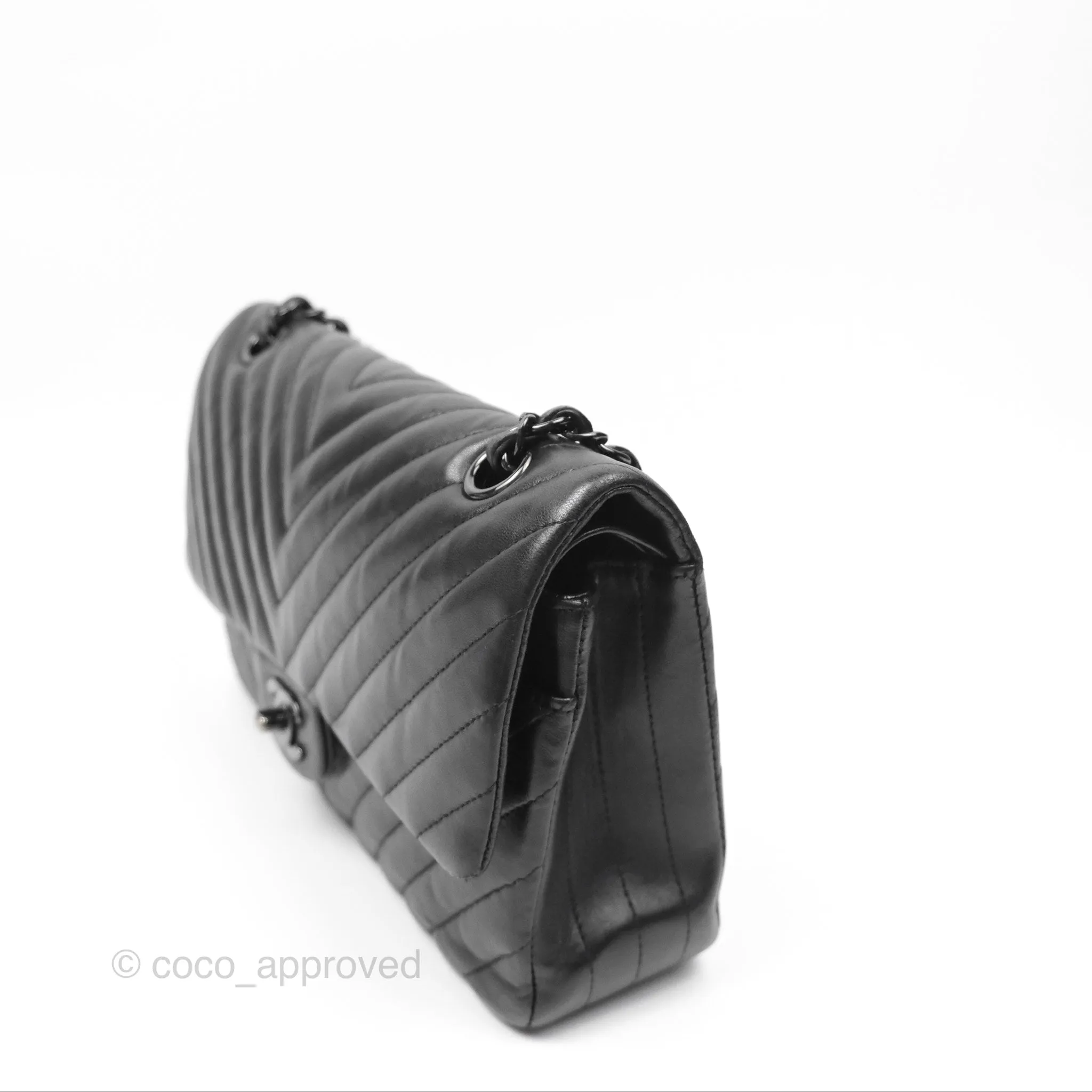Chanel Classic M/L Medium Flap Chevron So Black Calfskin