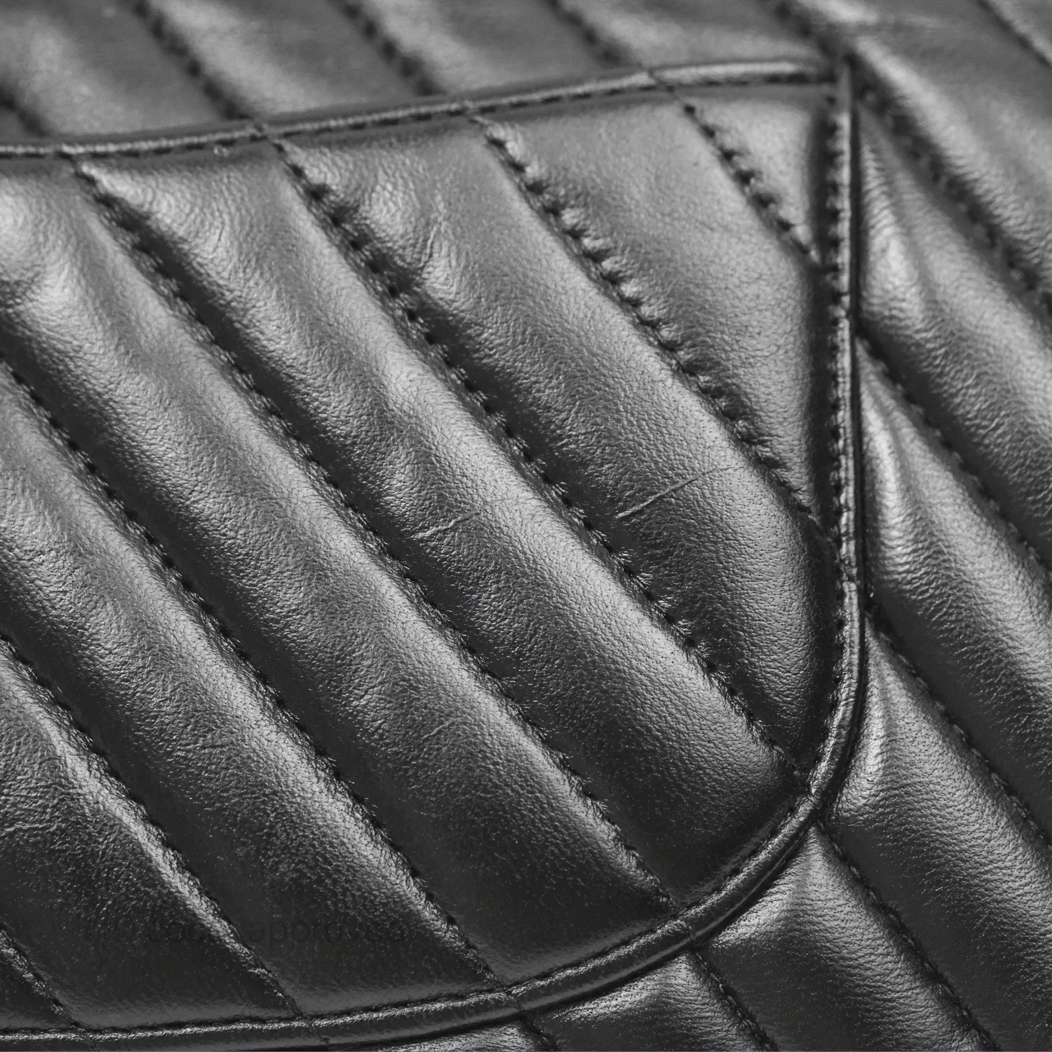 Chanel Classic M/L Medium Flap Chevron So Black Calfskin