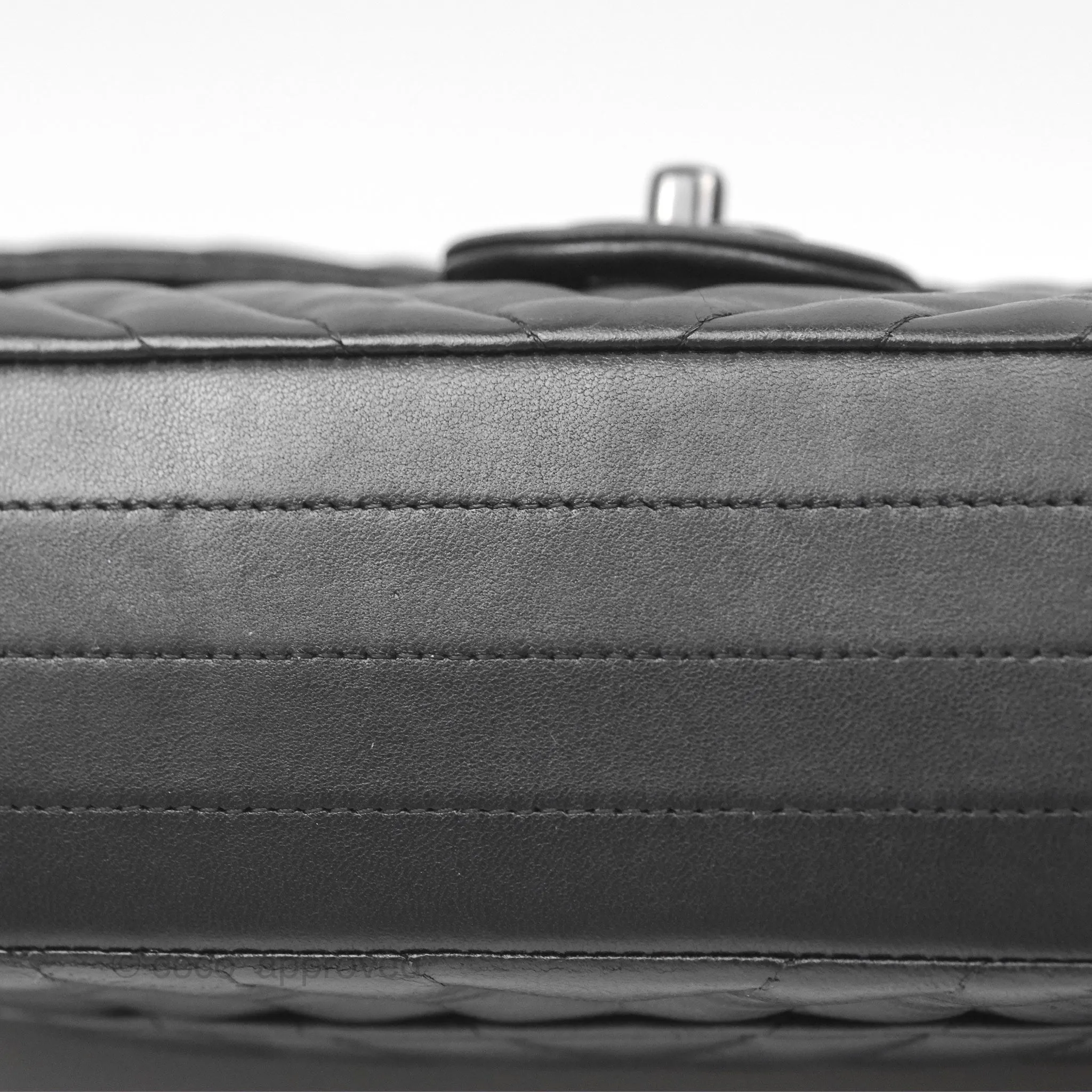 Chanel Classic M/L Medium Flap Chevron So Black Calfskin