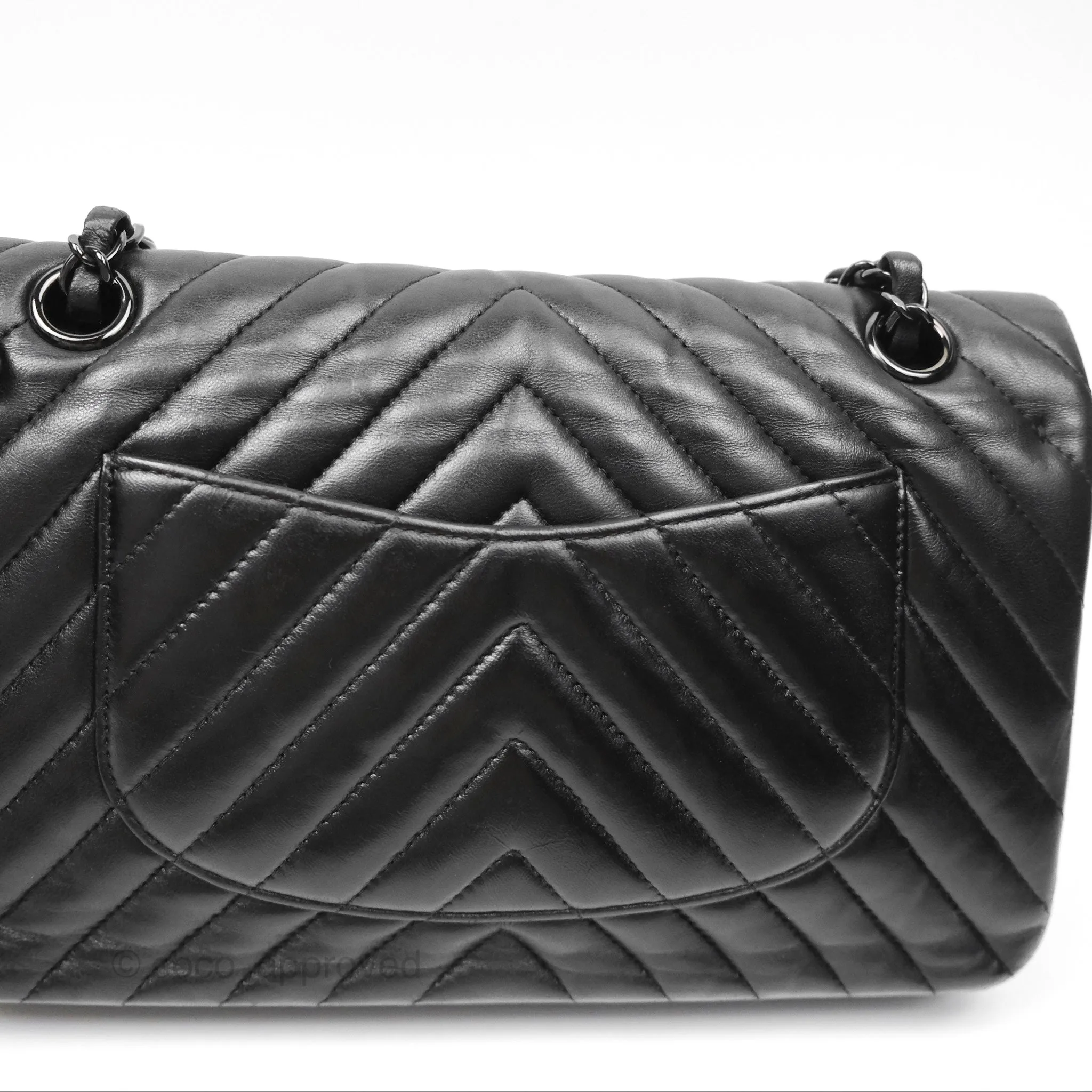 Chanel Classic M/L Medium Flap Chevron So Black Calfskin