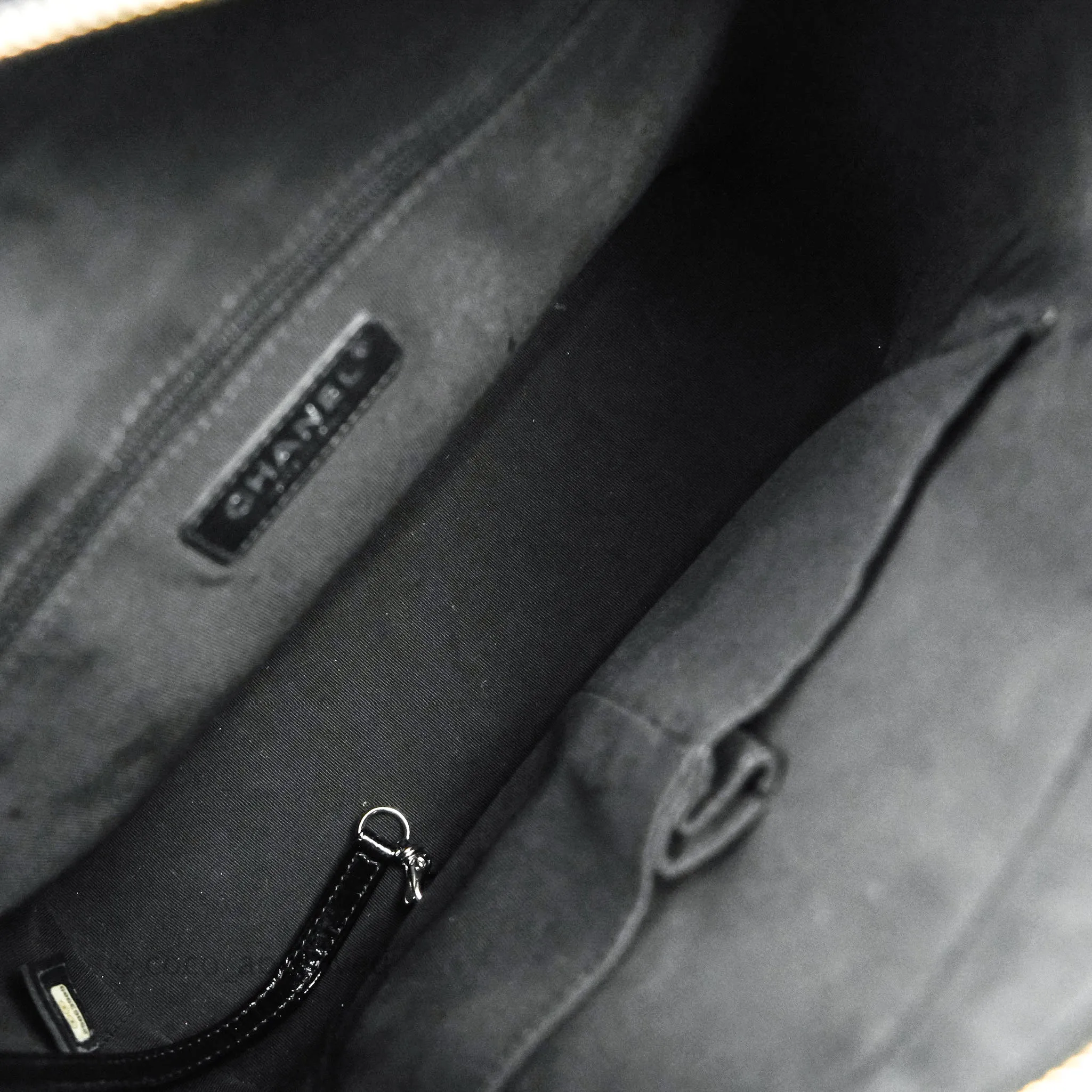 Chanel Large Gabrielle Hobo Black Patent Goatskin Mixed Hardware 18S