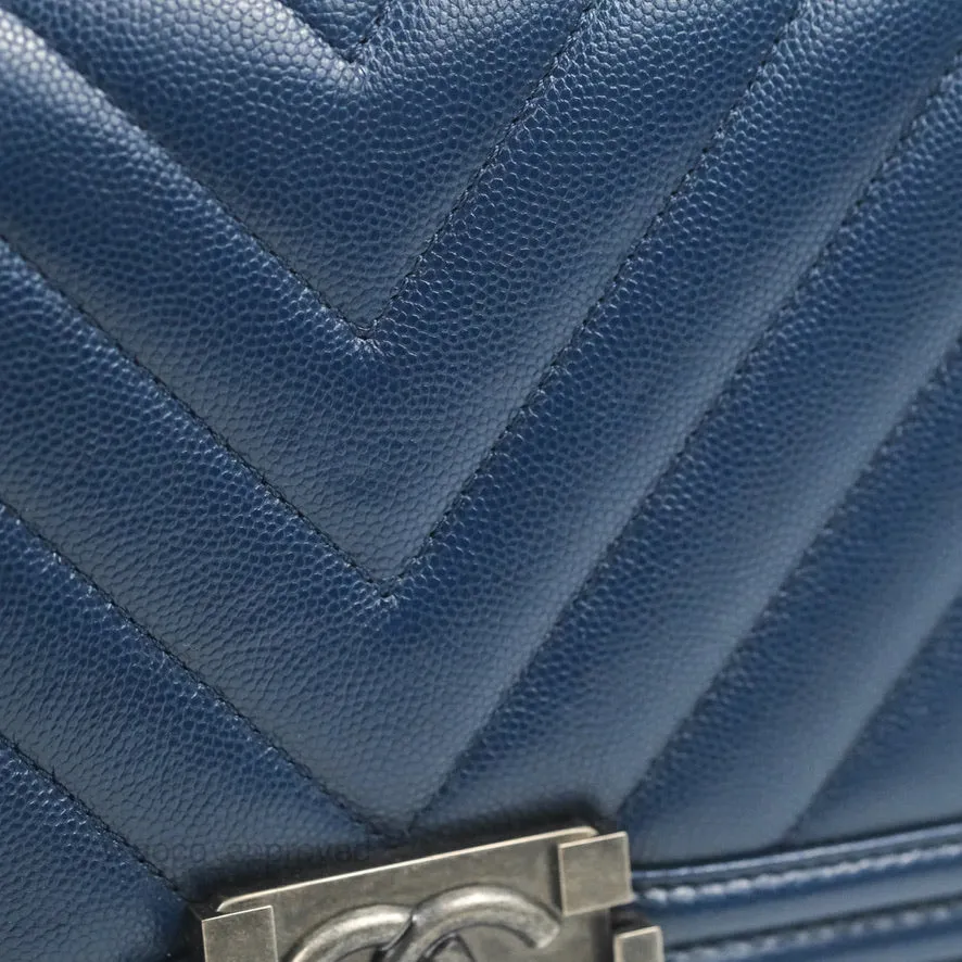 Chanel Medium Chevron Boy Navy Caviar Ruthenium Hardware