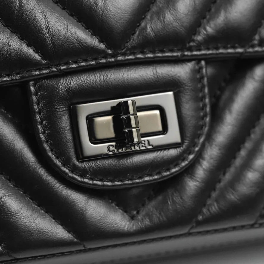 Chanel Mini Reissue 224 So Black Chevron Calfskin