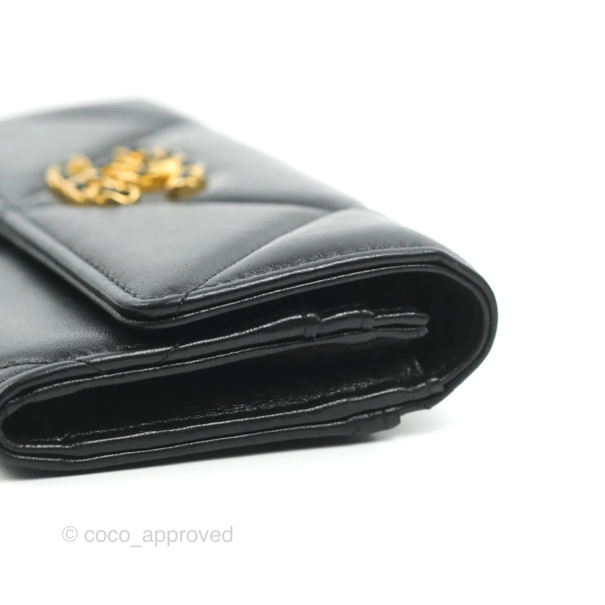 Chanel Quilted 19 Flap Wallet Black Lambskin