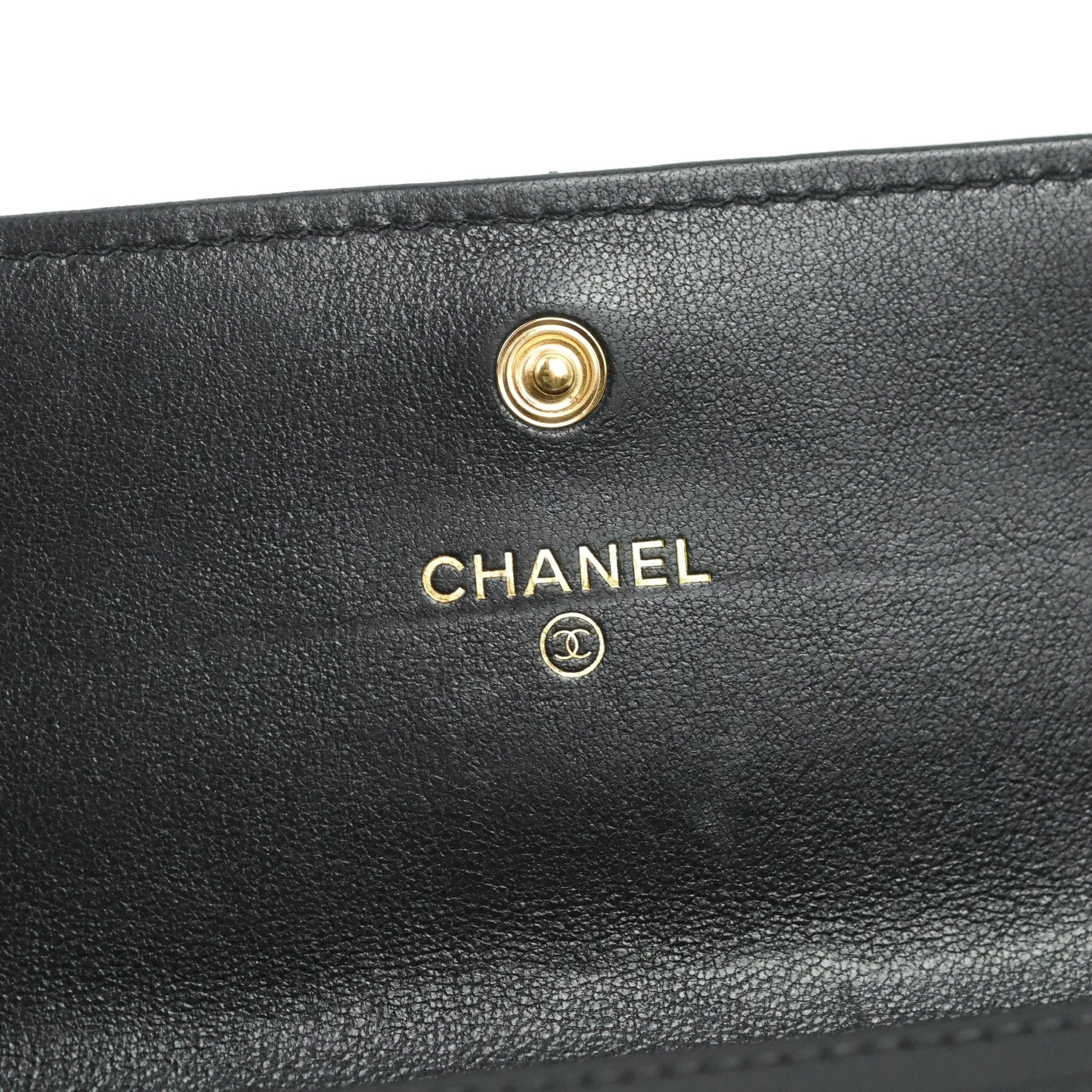 Chanel Quilted 19 Flap Wallet Black Lambskin