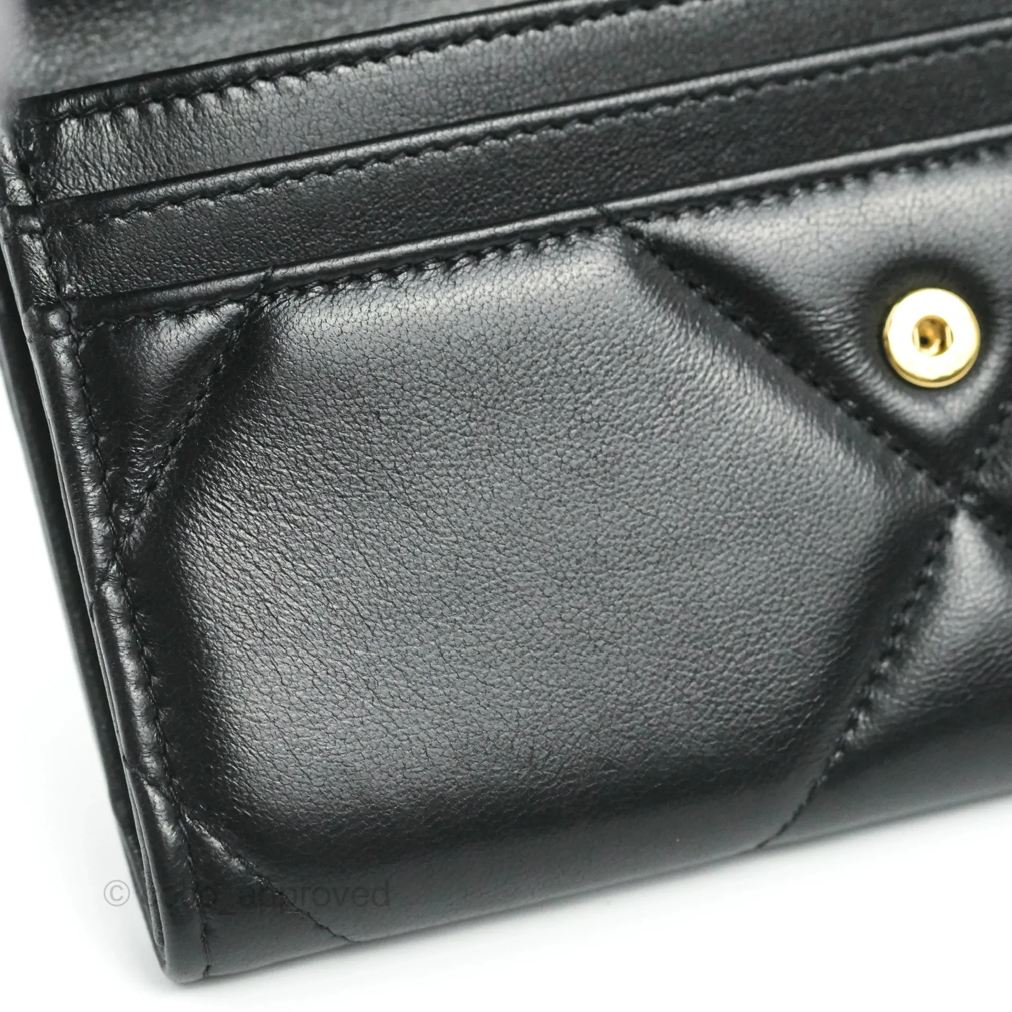 Chanel Quilted 19 Flap Wallet Black Lambskin