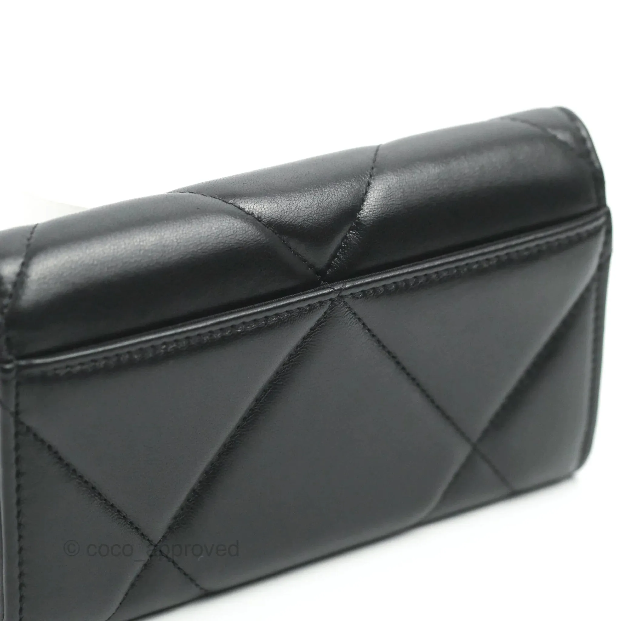 Chanel Quilted 19 Flap Wallet Black Lambskin