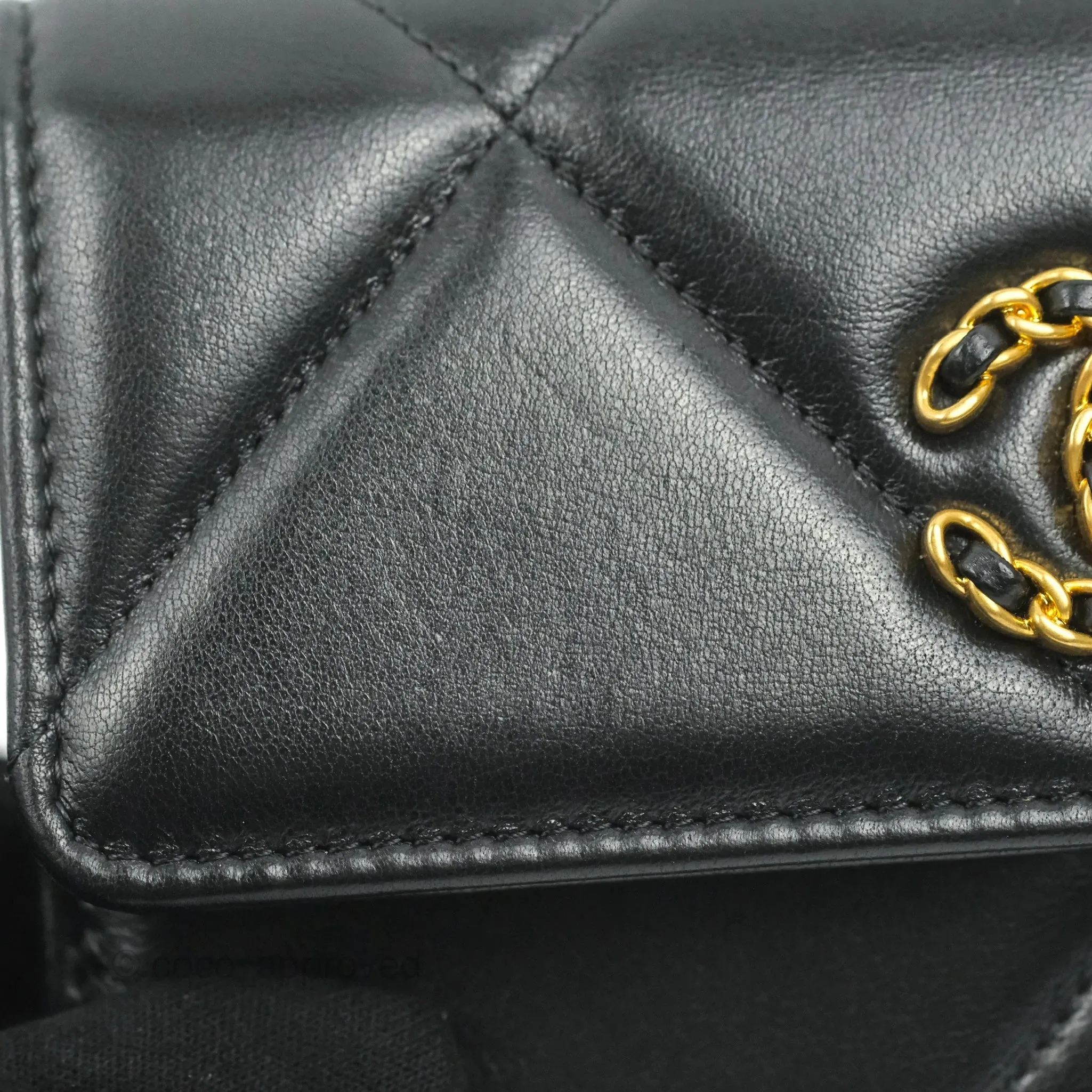 Chanel Quilted 19 Flap Wallet Black Lambskin