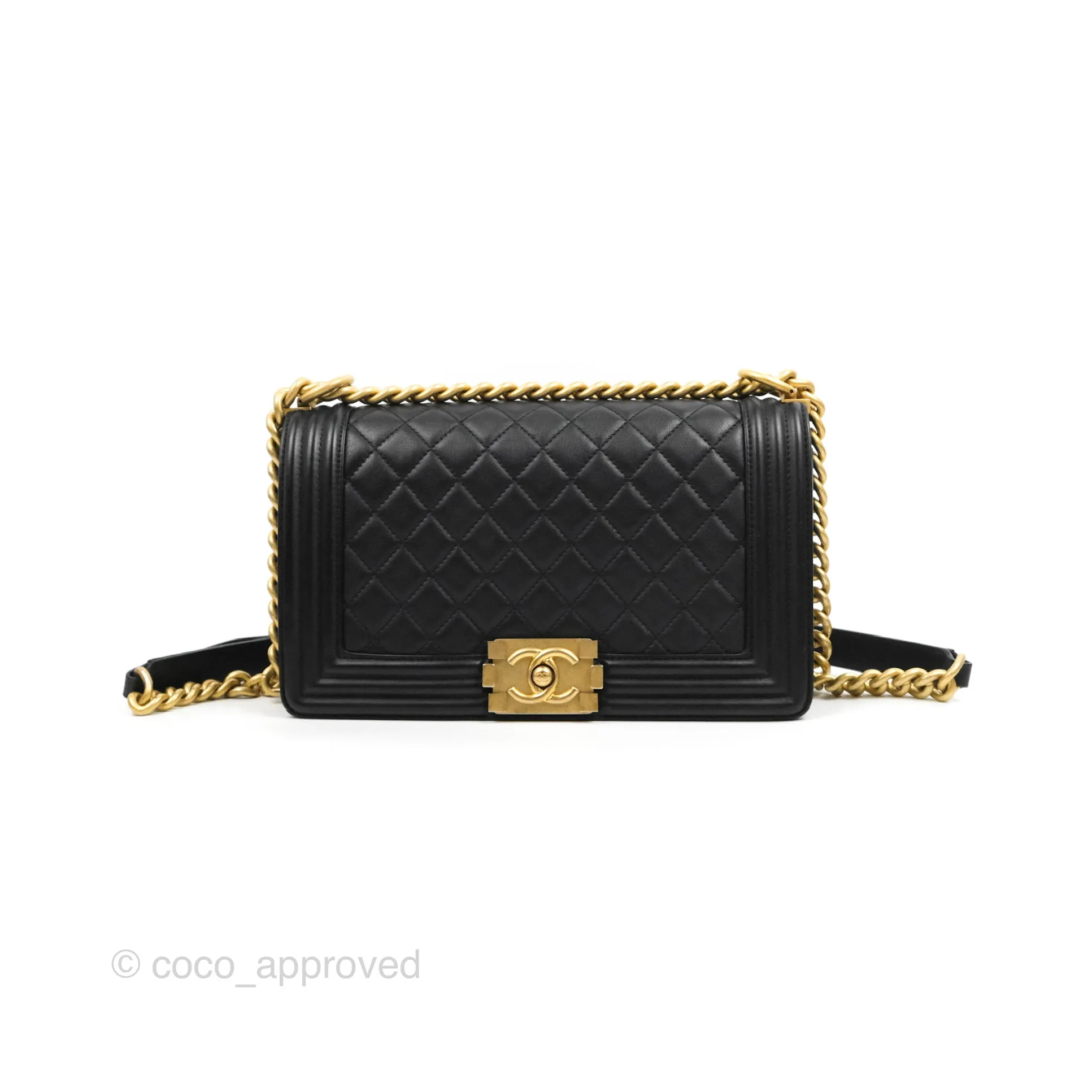 Chanel Quilted Medium Boy Black Calfskin Aged Gold Hardware