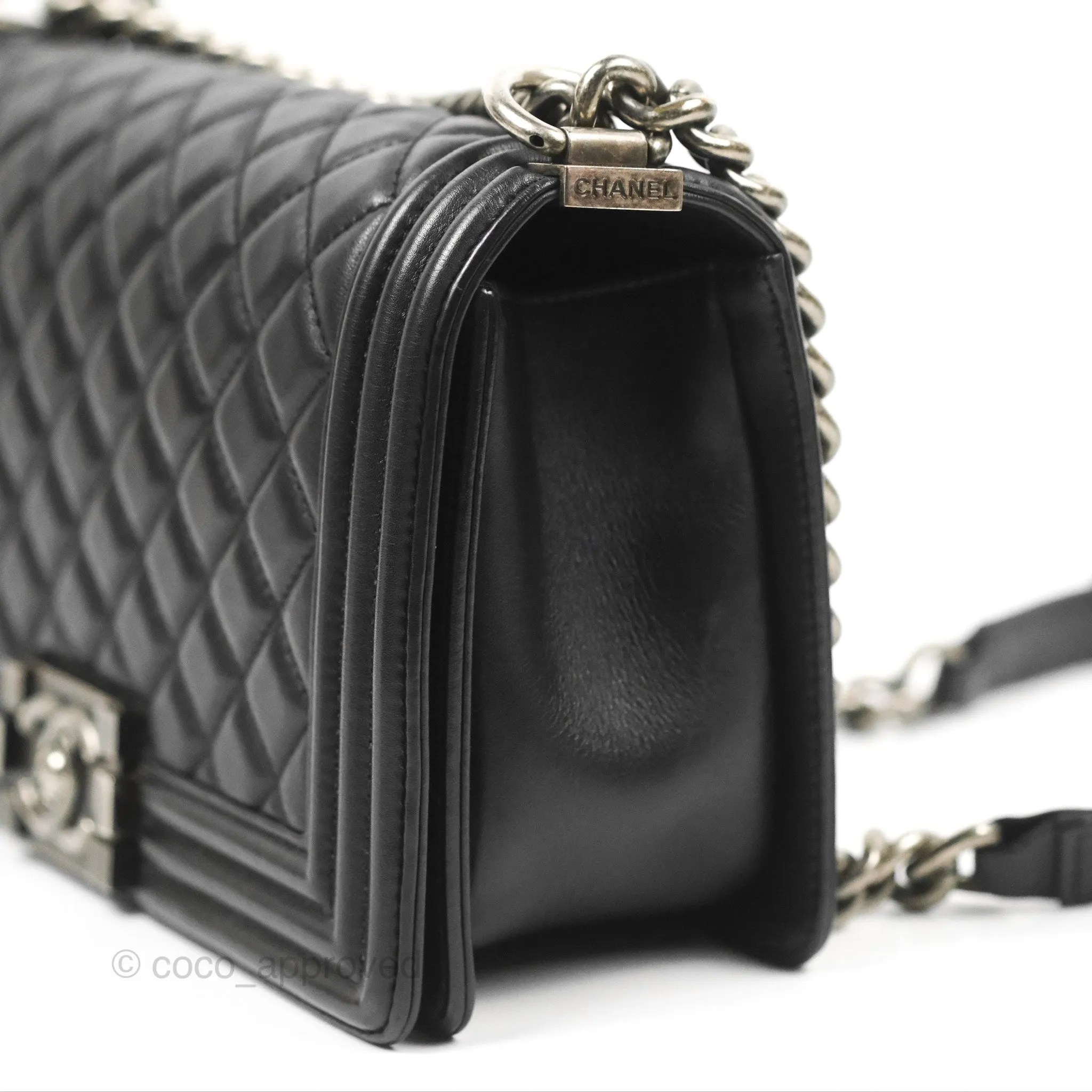 Chanel Quilted Medium Boy Black Calfskin Ruthenium Hardware