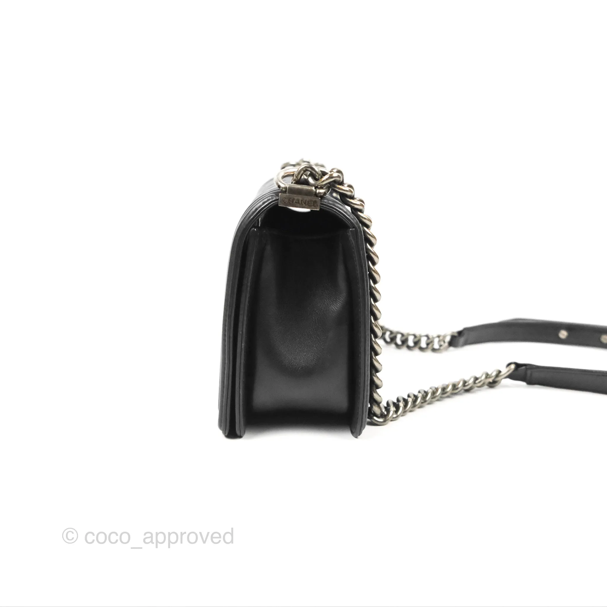 Chanel Quilted Medium Boy Black Calfskin Ruthenium Hardware