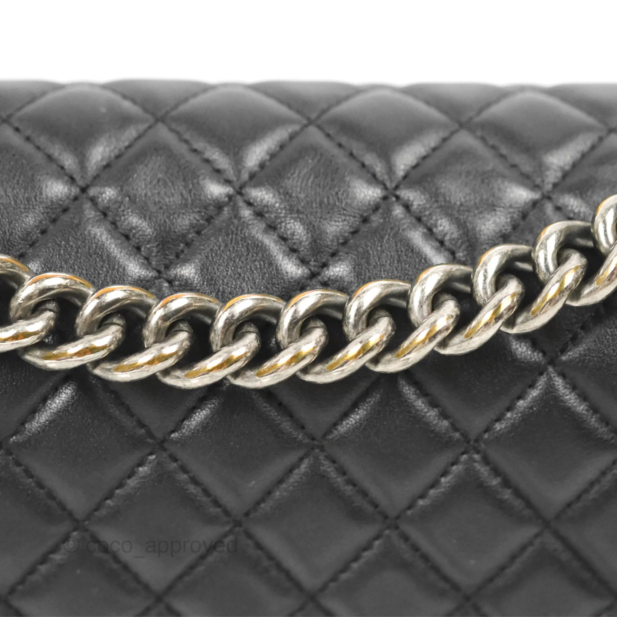Chanel Quilted Medium Boy Black Calfskin Ruthenium Hardware