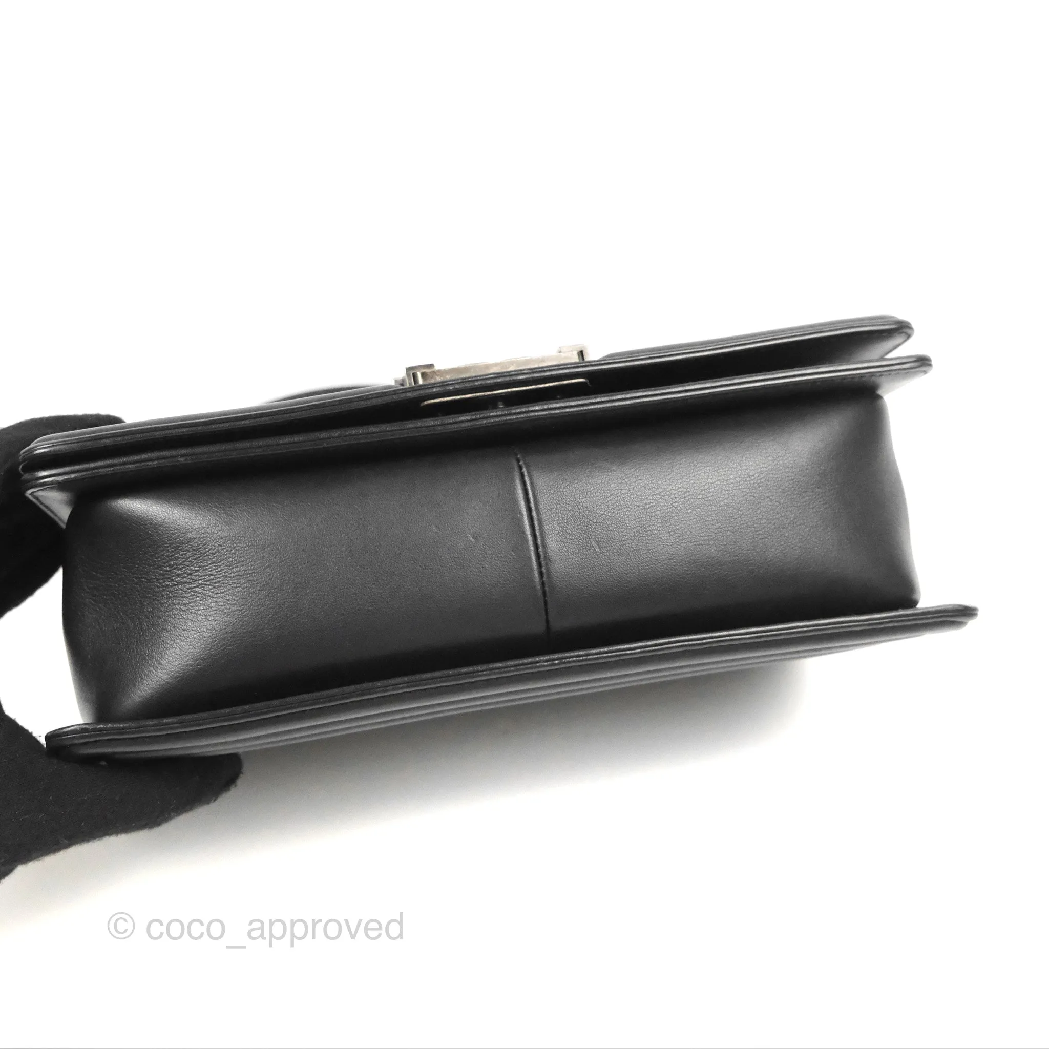 Chanel Quilted Medium Boy Black Calfskin Ruthenium Hardware