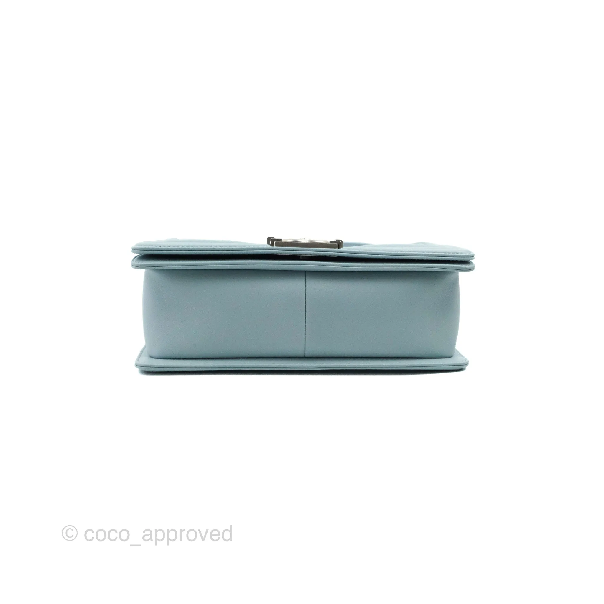 Chanel Quilted Medium Boy Blue Calfskin Matte Silver Hardware