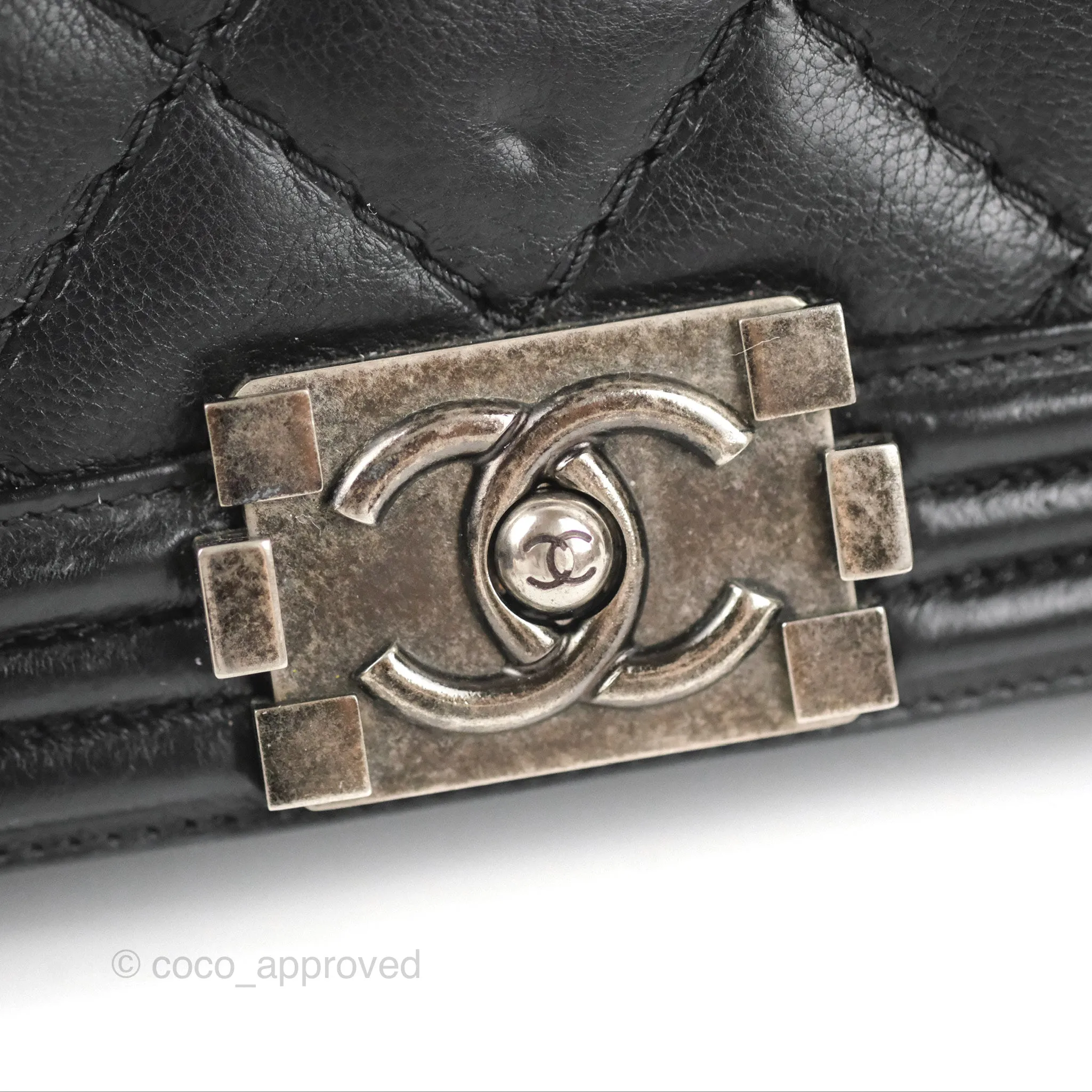 Chanel Quilted New Medium Boy Black Calfskin Ruthenium Hardware