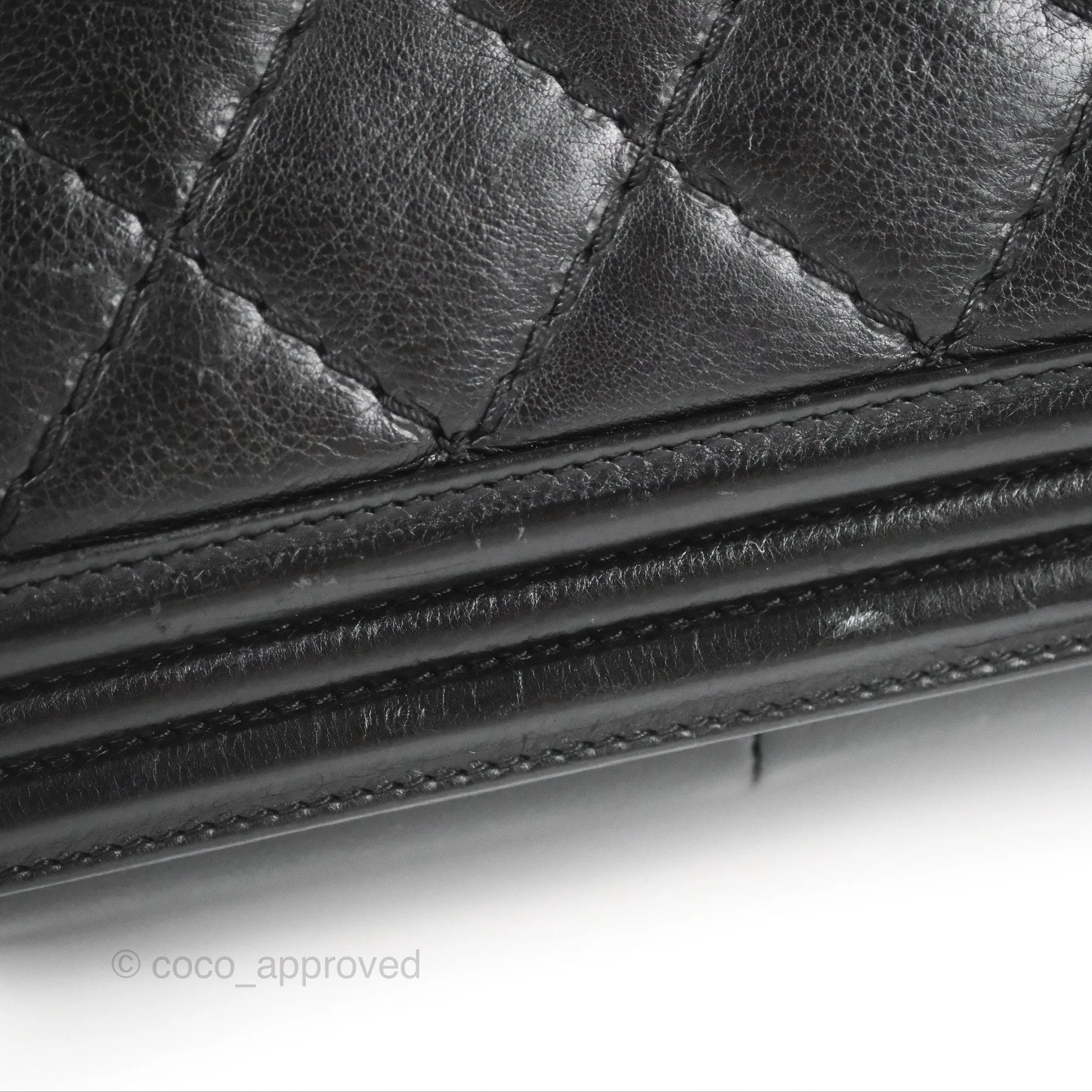 Chanel Quilted New Medium Boy Black Calfskin Ruthenium Hardware