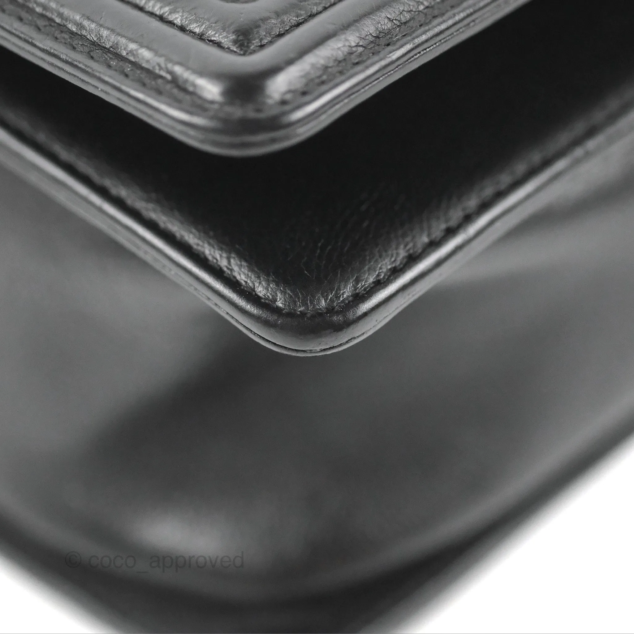 Chanel Quilted New Medium Boy Black Calfskin Ruthenium Hardware
