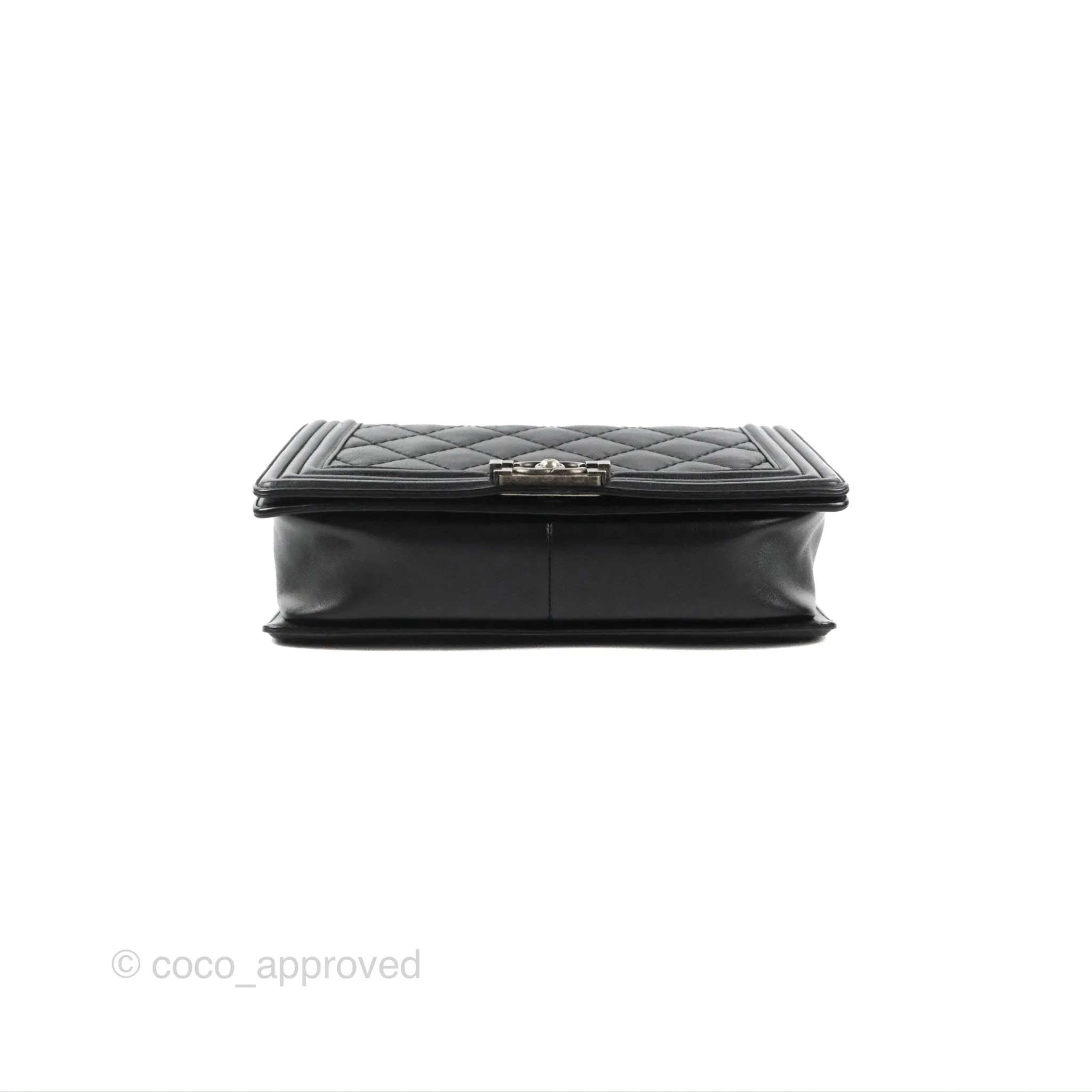 Chanel Quilted New Medium Boy Black Calfskin Ruthenium Hardware