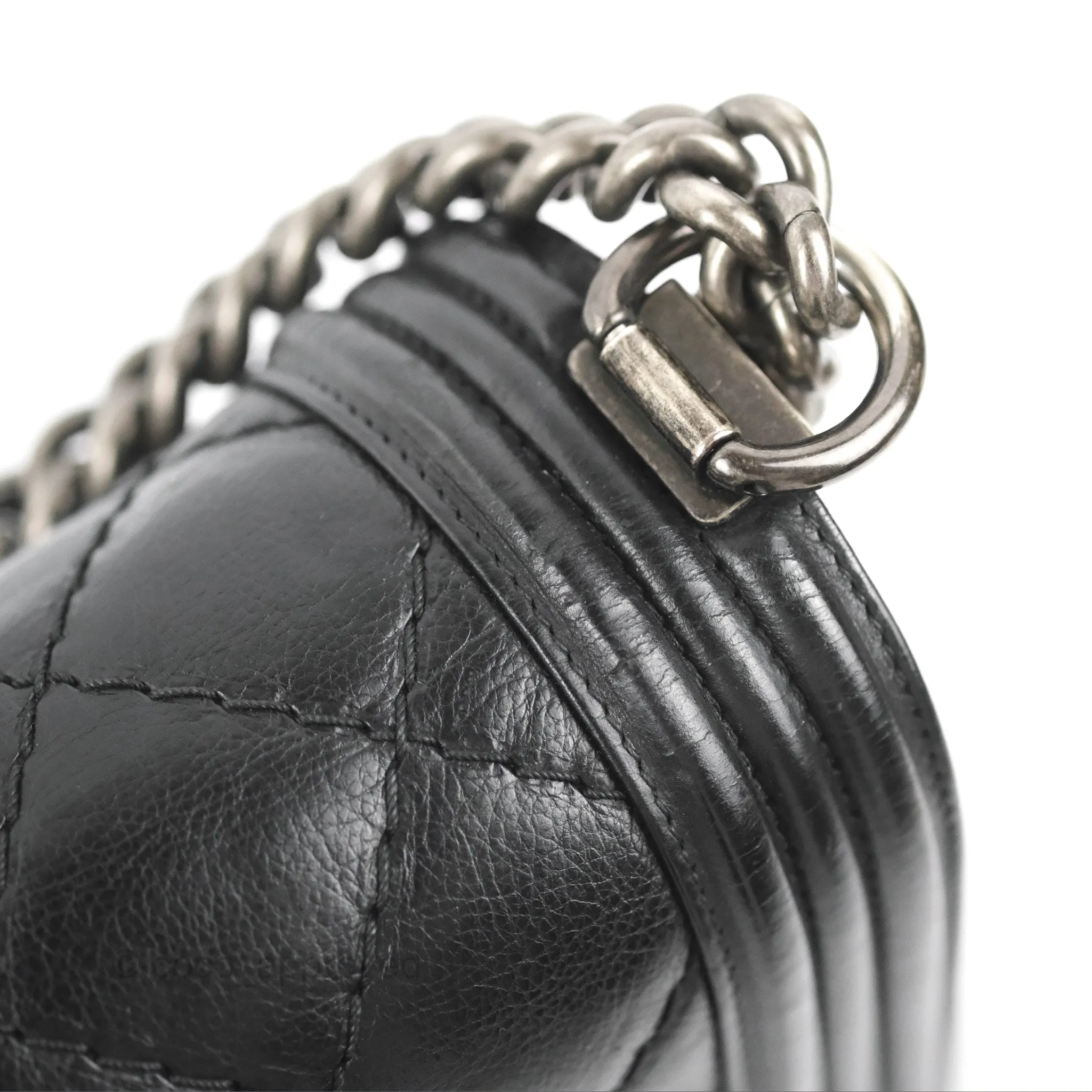 Chanel Quilted New Medium Boy Black Calfskin Ruthenium Hardware
