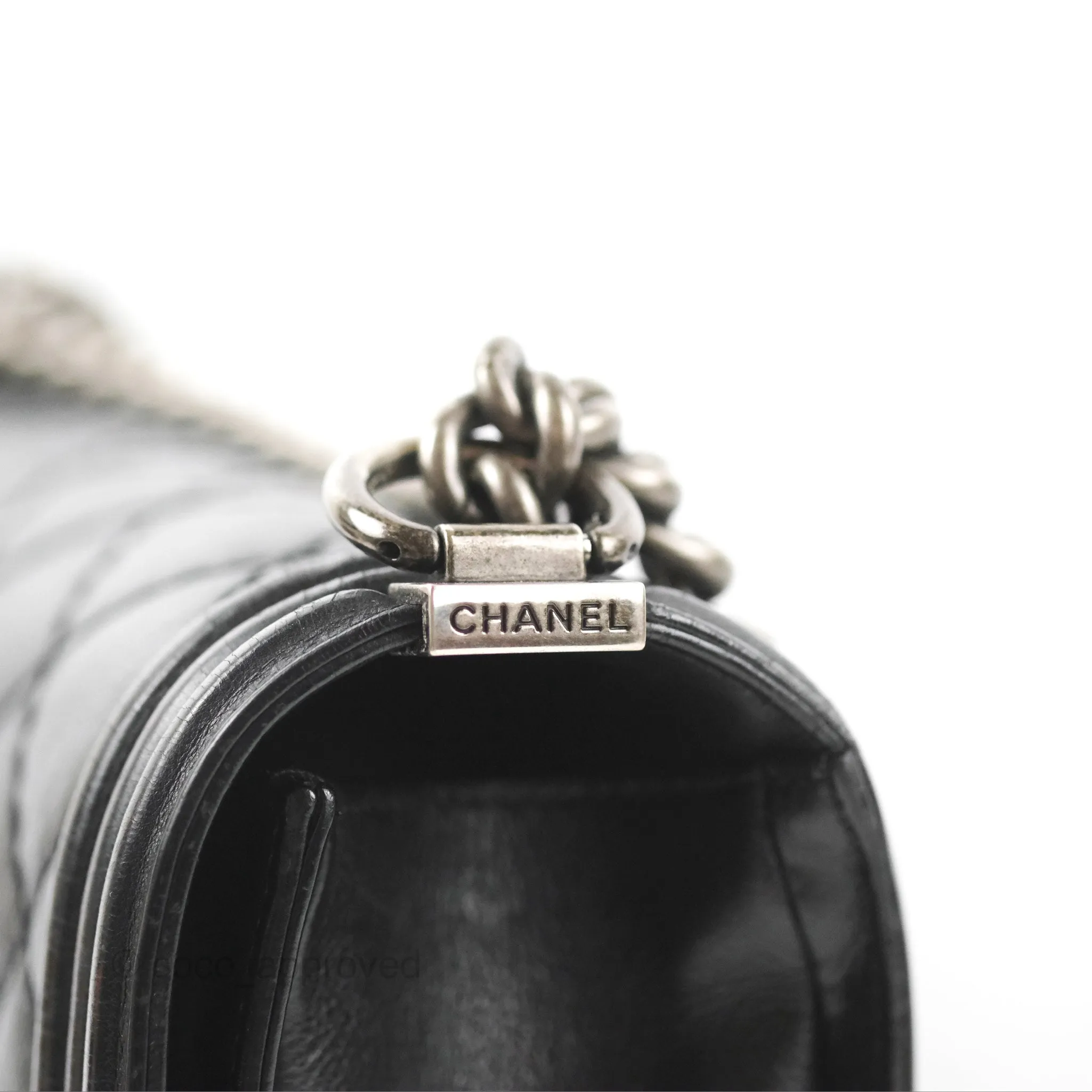 Chanel Quilted New Medium Boy Black Calfskin Ruthenium Hardware